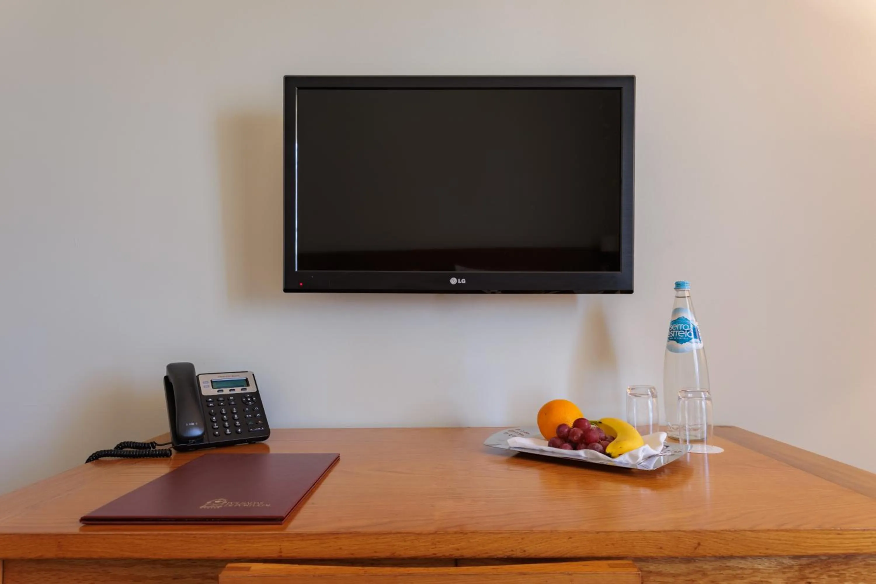 TV and multimedia in Pousada de Ourém - Fátima