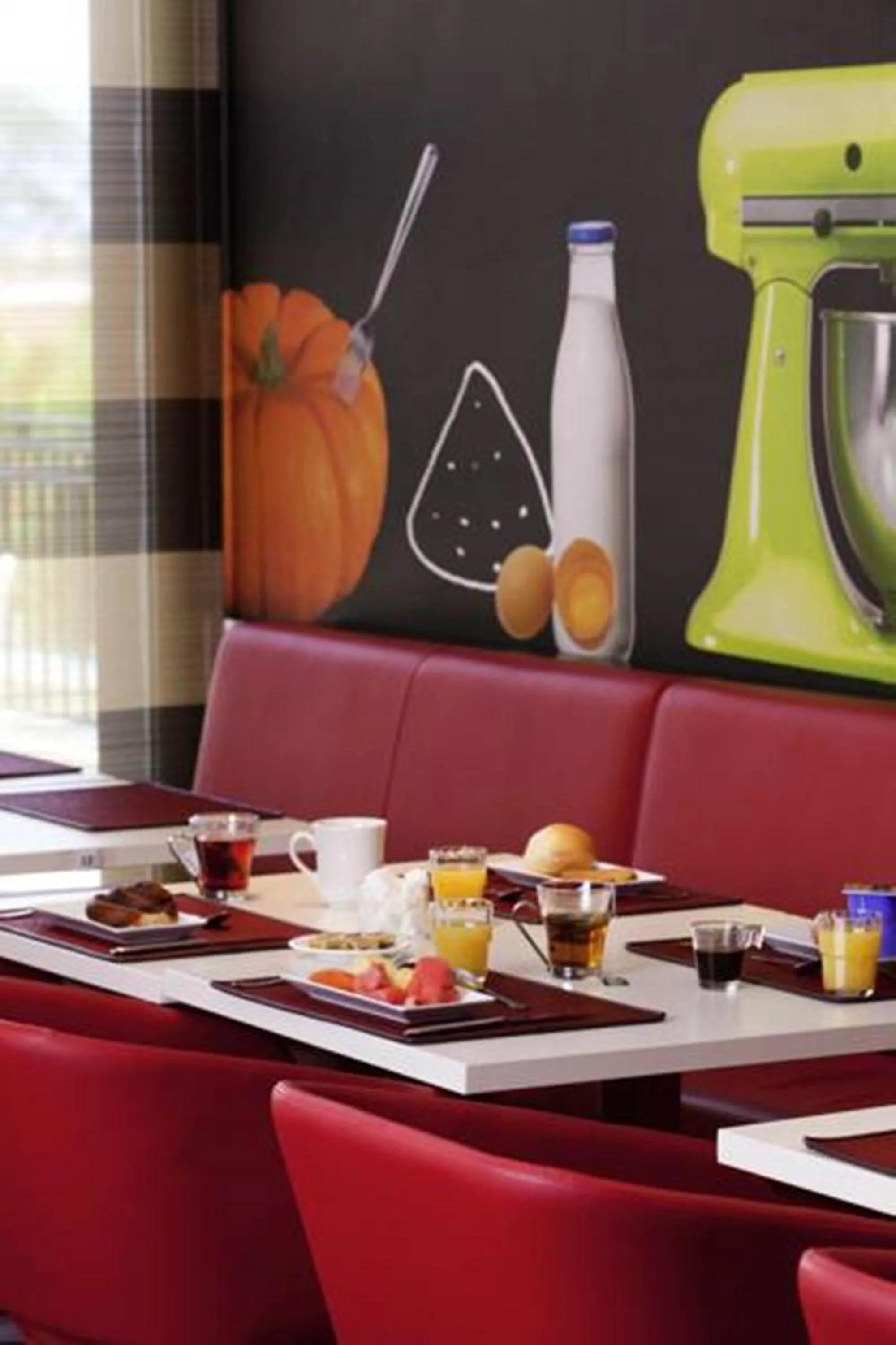 Restaurant/places to eat in Ibis Malabo