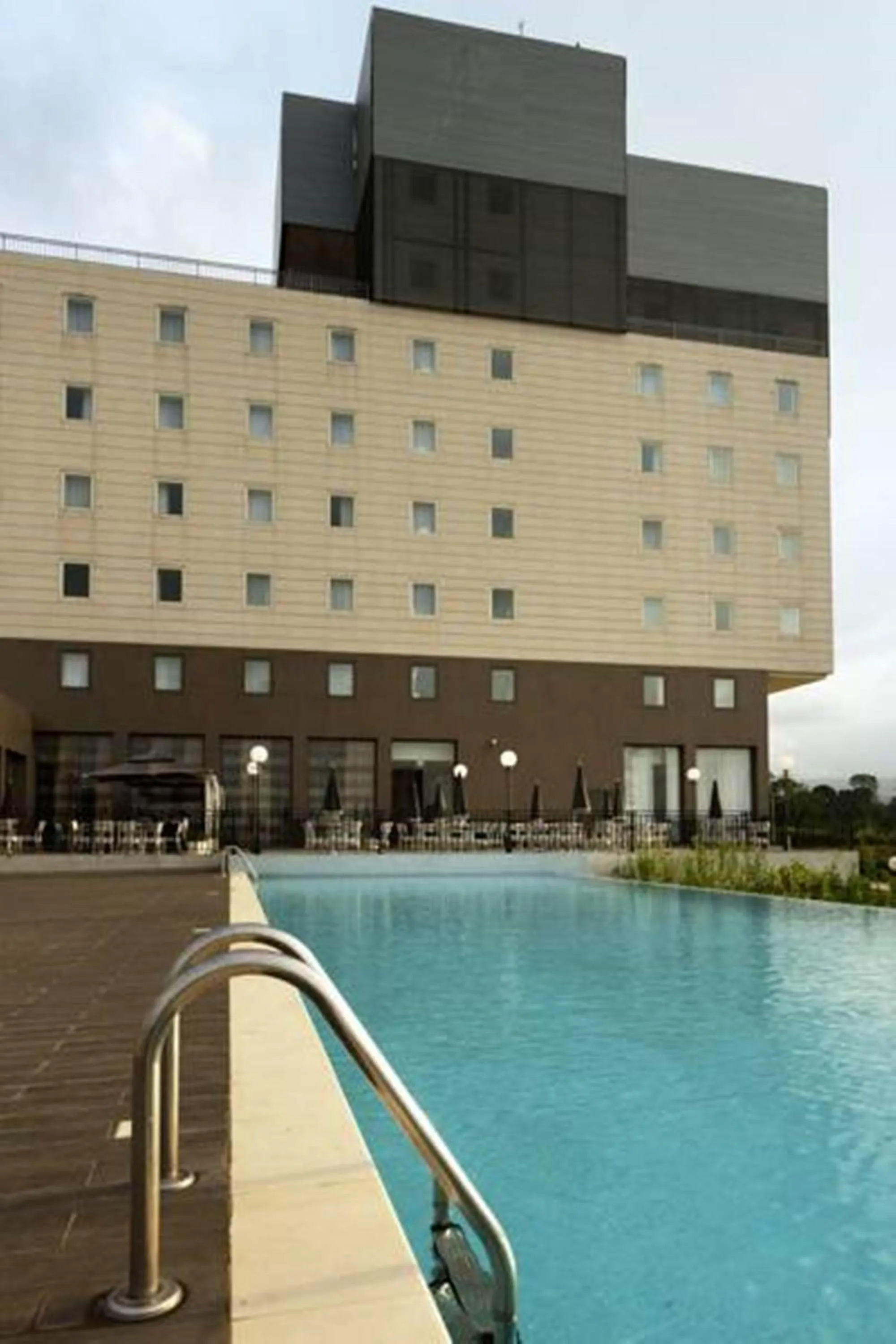 Swimming pool in Ibis Malabo