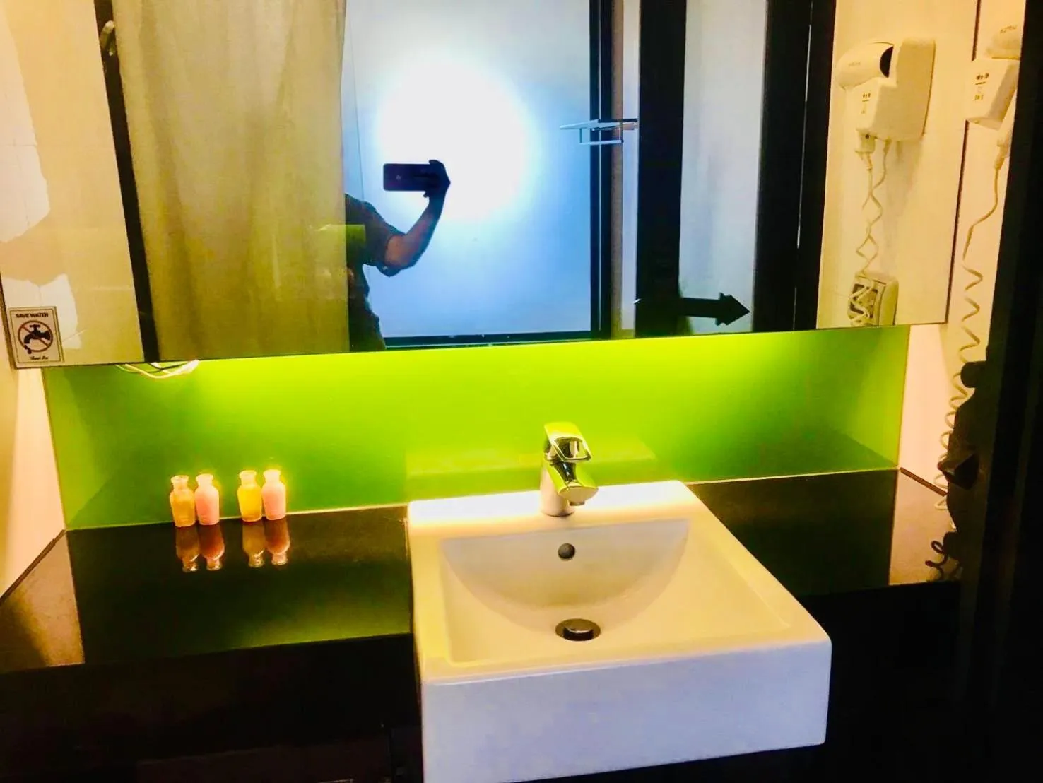 Kata Beach Guesthouse-The Beach Condo