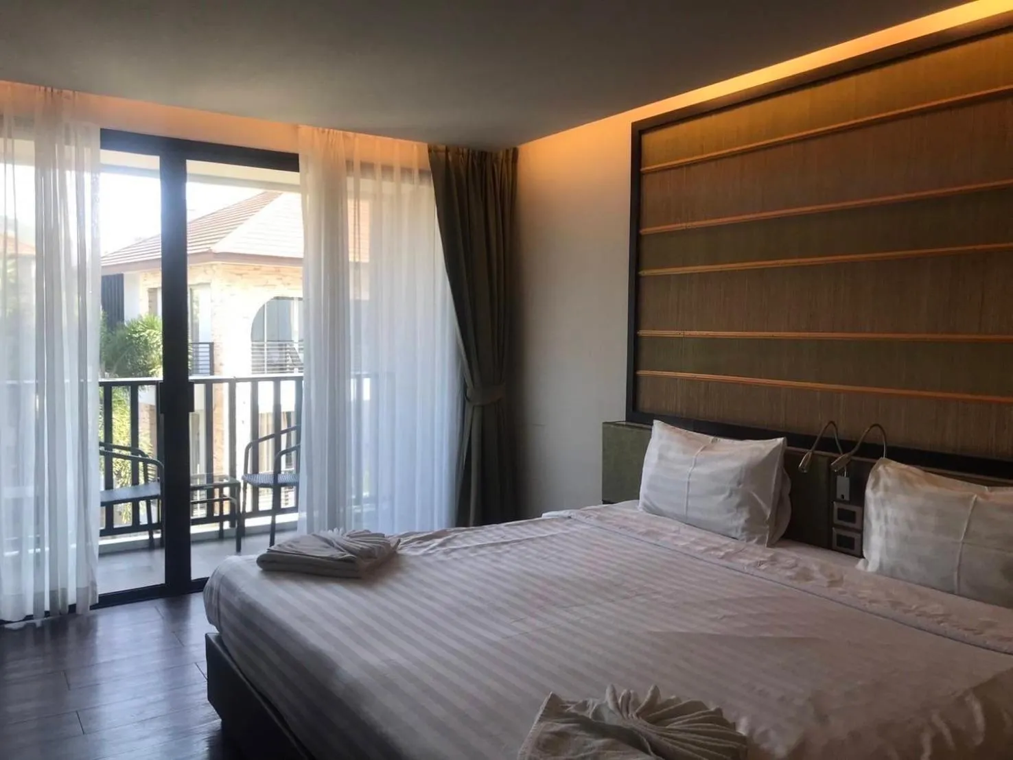 Bed in Kata Beach Guesthouse-The Beach Condo