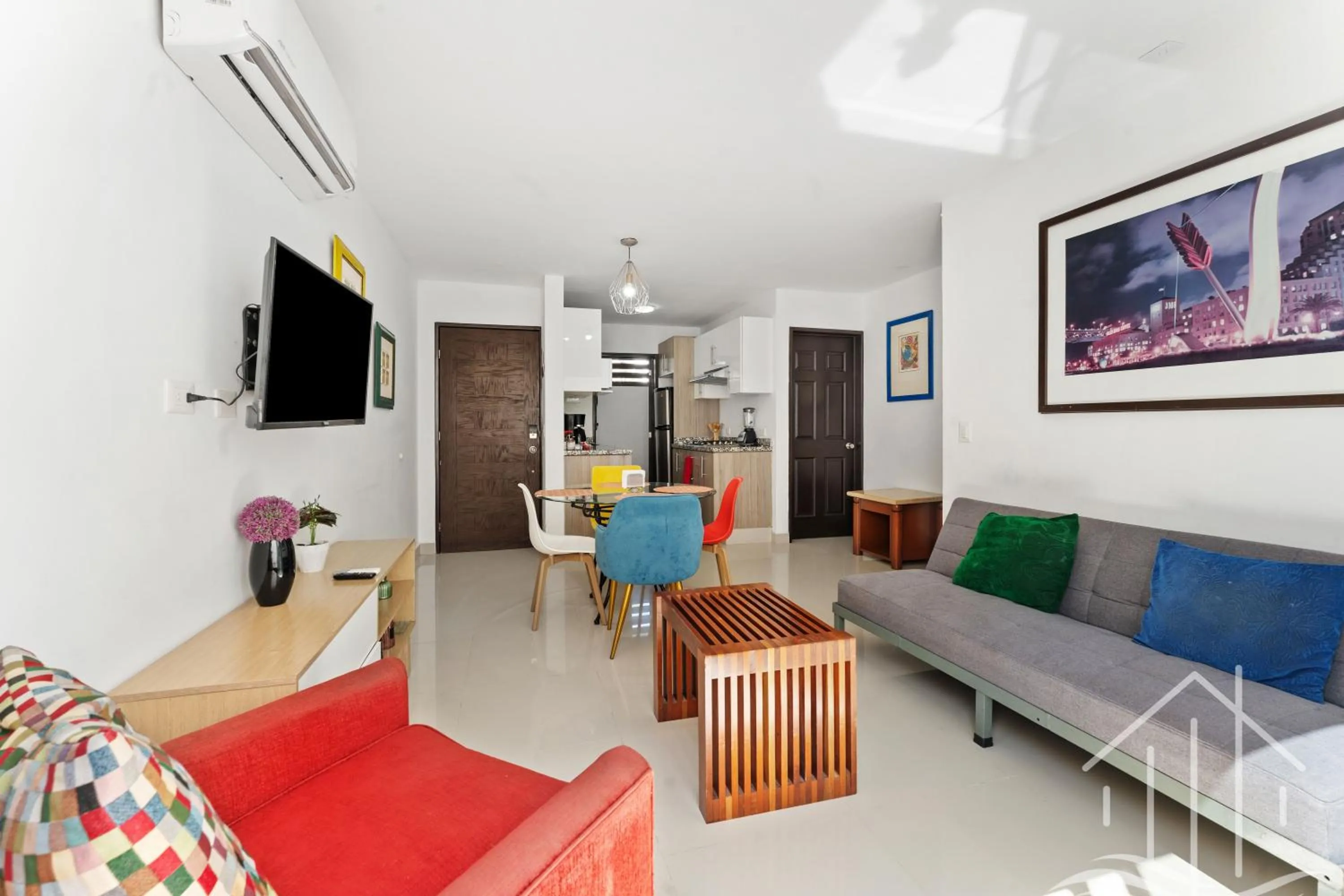 Promo-Pool-Sleep 6-Near Beach Water Park-Gated