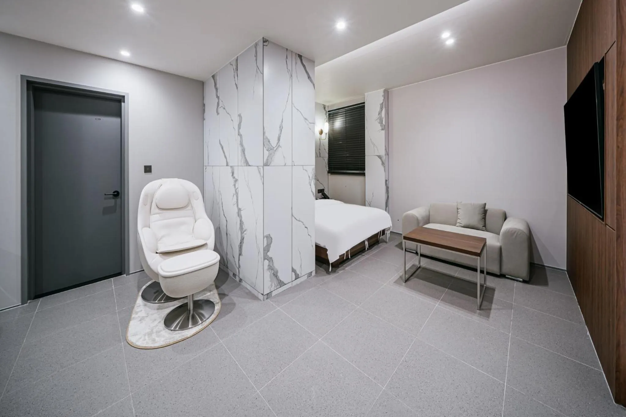 Bed in Daegu Exco Lead Hotel