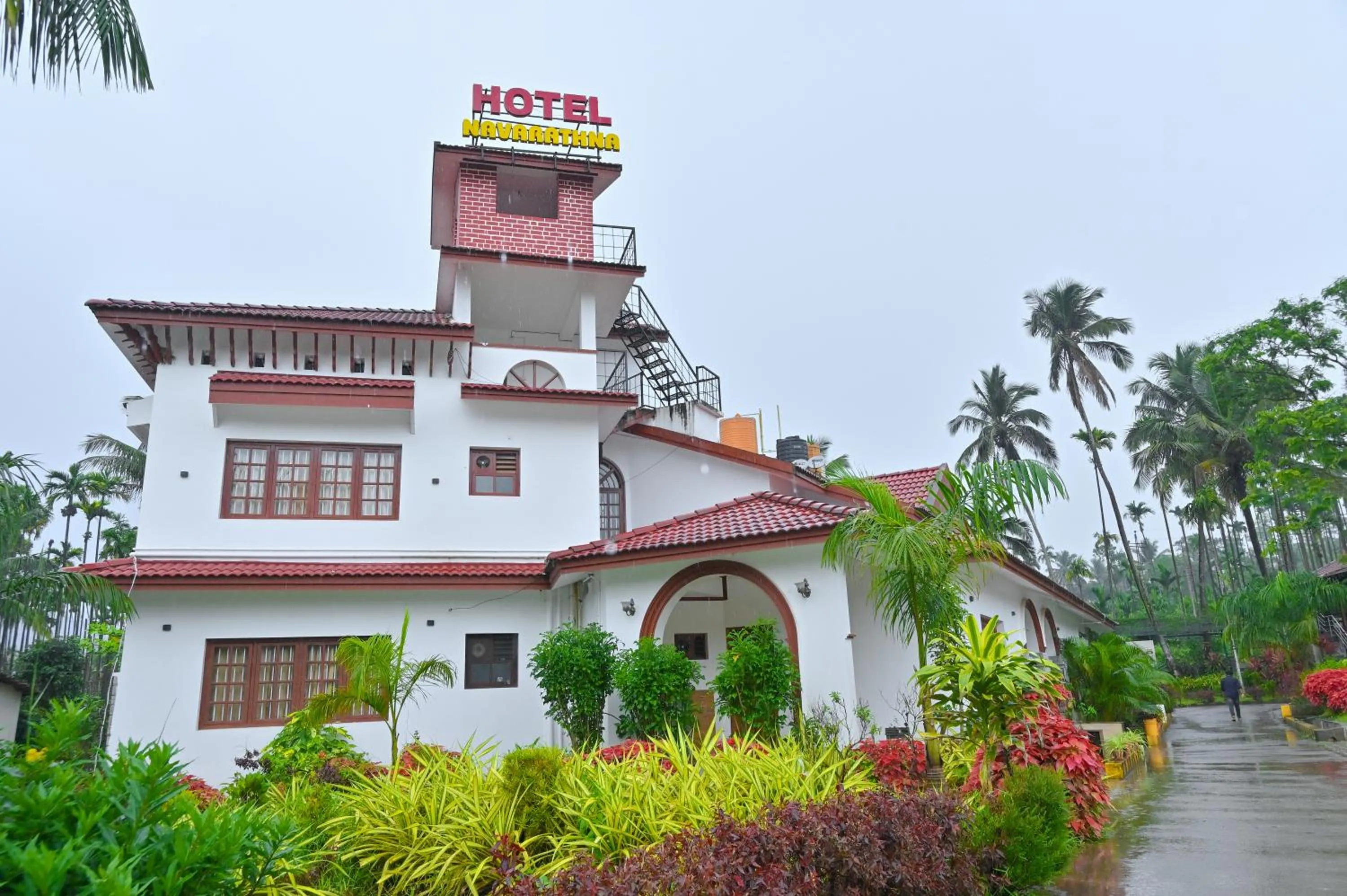 Bed in NAVARATHNA International resort
