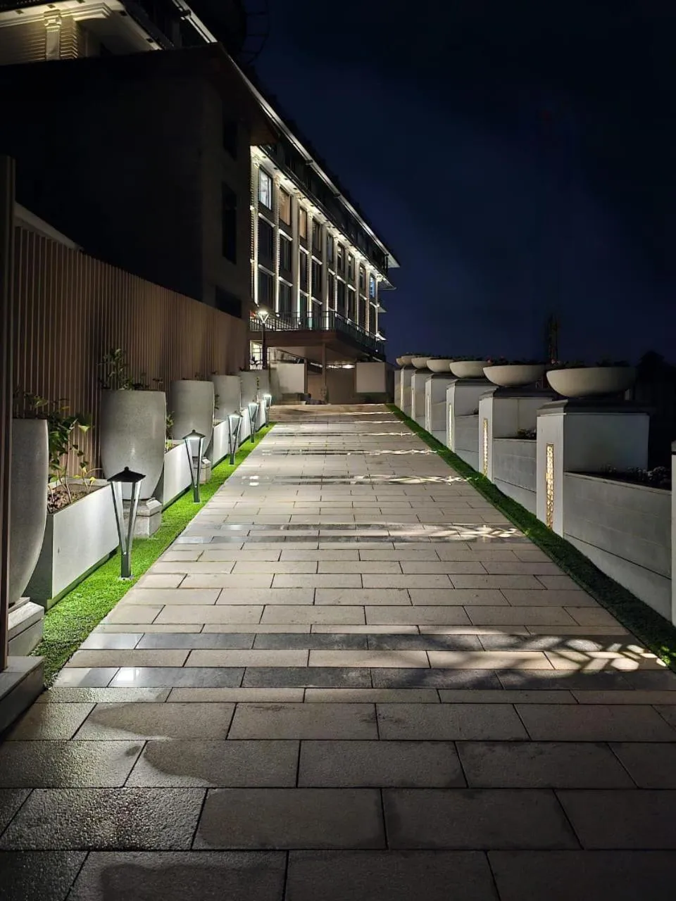 Facade/entrance in Hotel Greenberry Narkanda