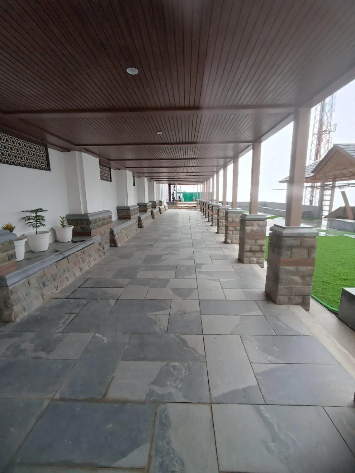 Balcony/Terrace in Hotel Greenberry Narkanda