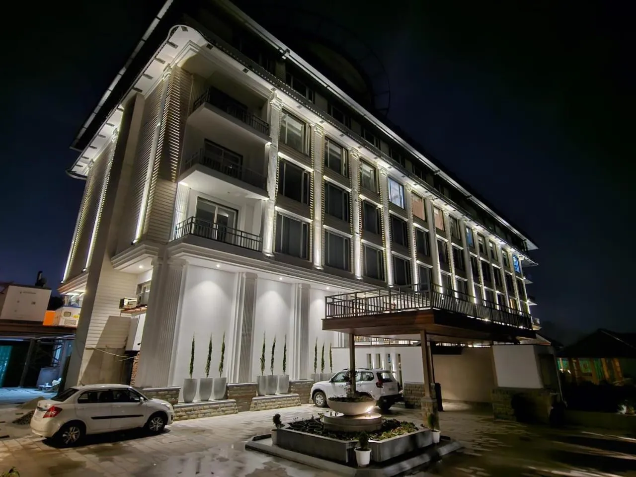 Entertainment in Hotel Greenberry Narkanda