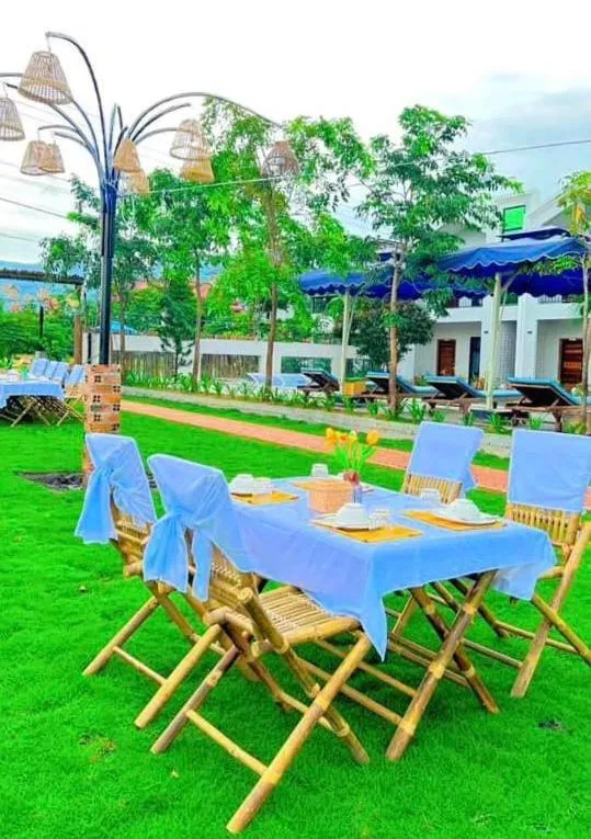 Restaurant/places to eat in SAMOT KHSACH RESORT ll