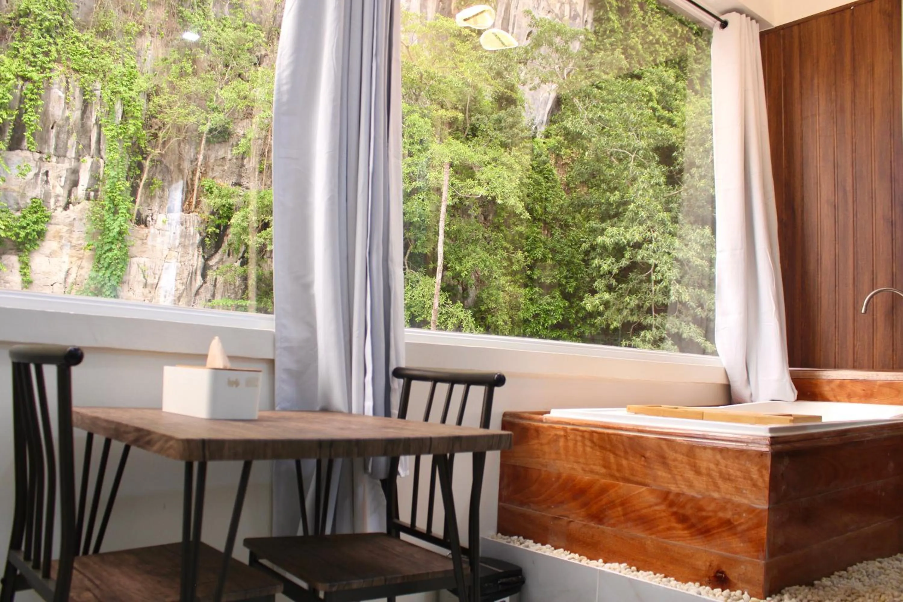 Day in Mayad Boutique Hotel El Nido - Newly Renovated