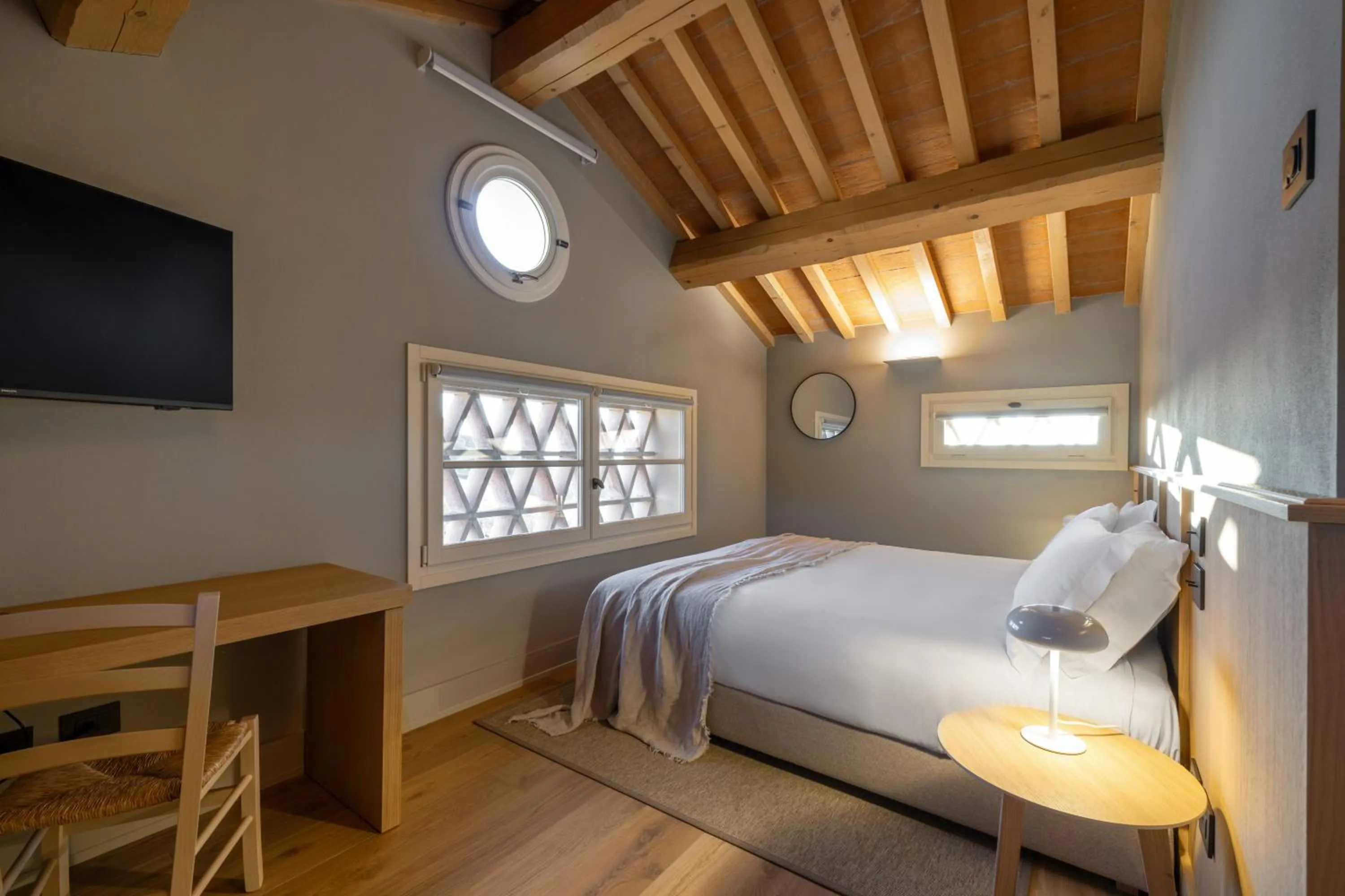 Photo of the whole room, Bed in Colle Alberti Country House