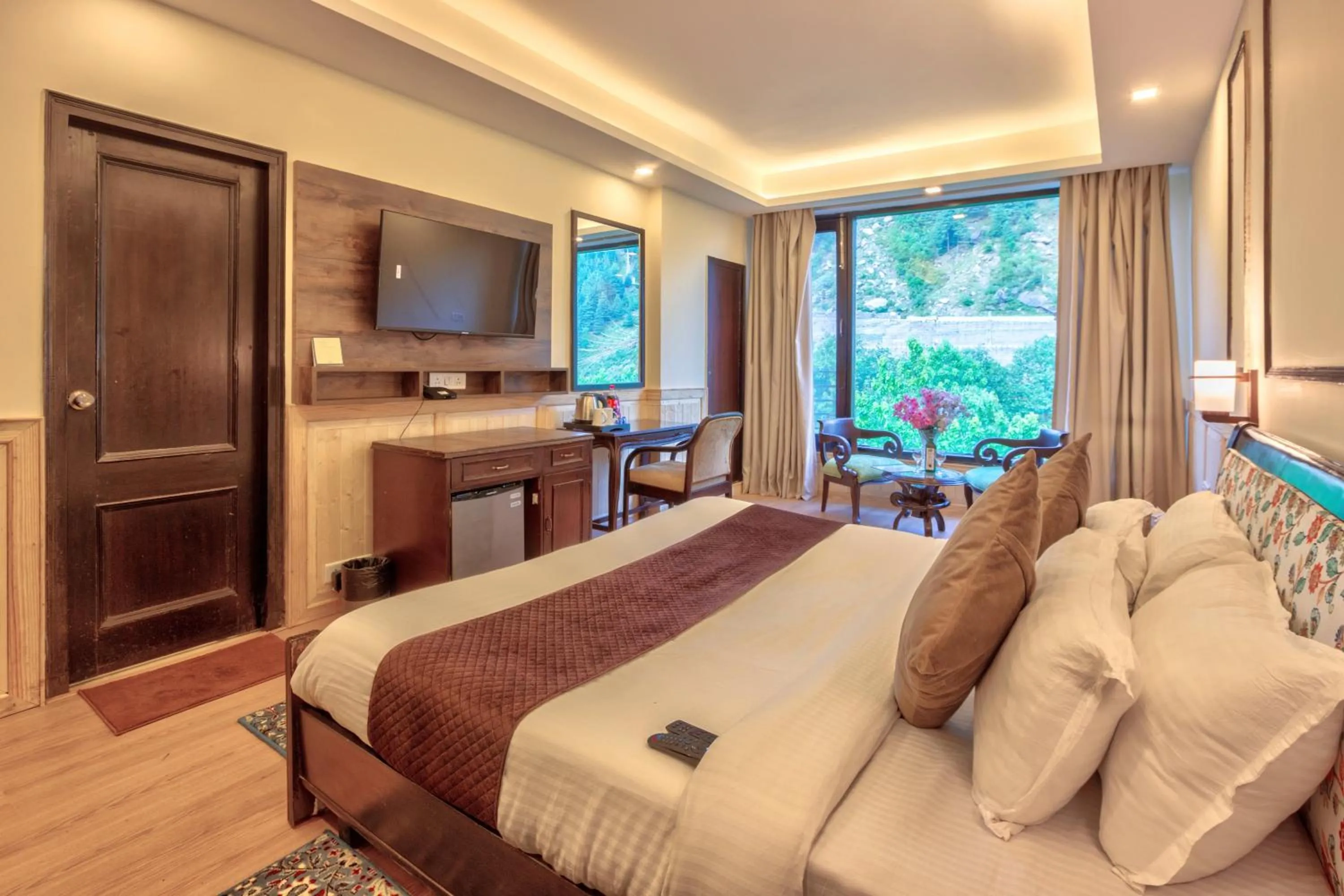 TV and multimedia in The Katoch Grand Resort