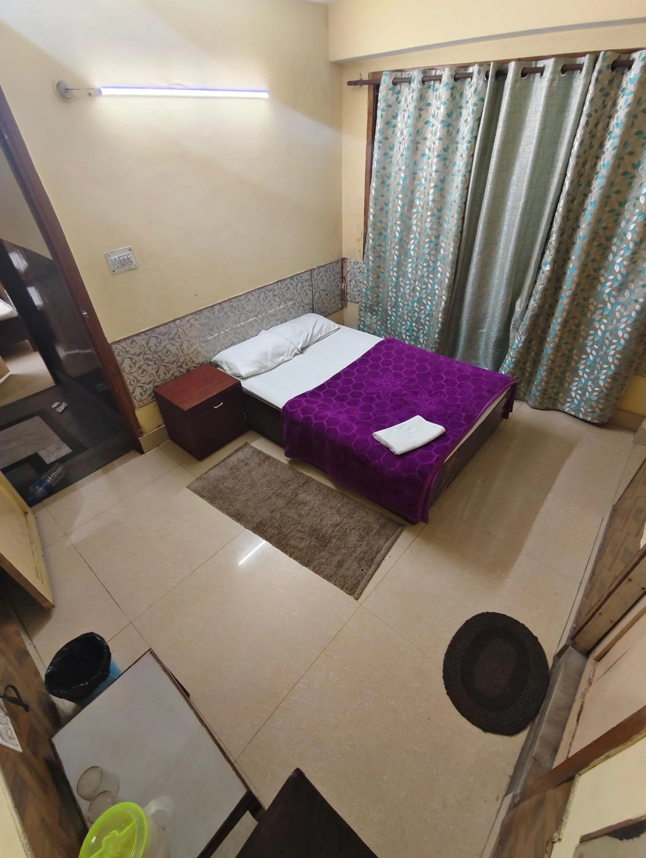 Hotel Lhonark Residency