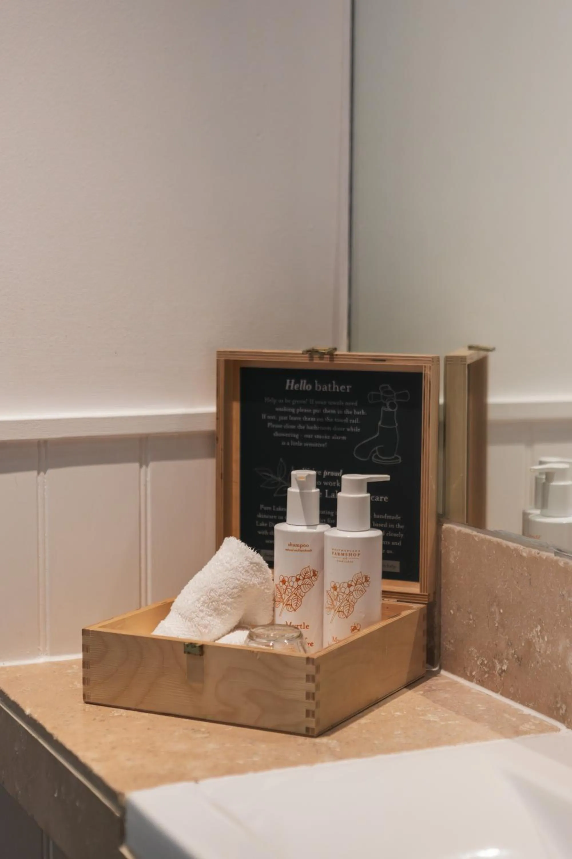 Bathroom in Westmorland Hotel Tebay