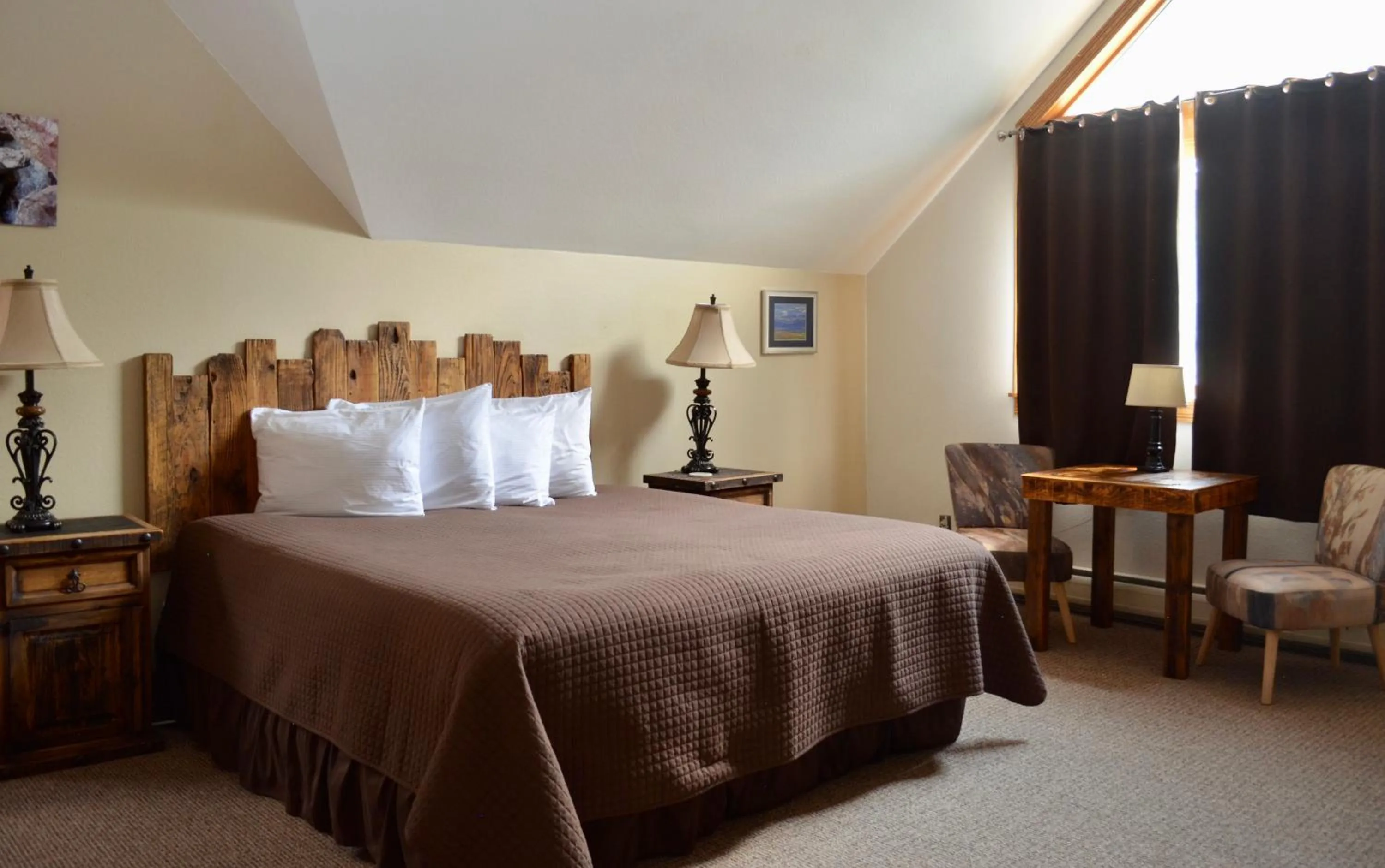 Bedroom, Bed in The Ouray Main Street Inn