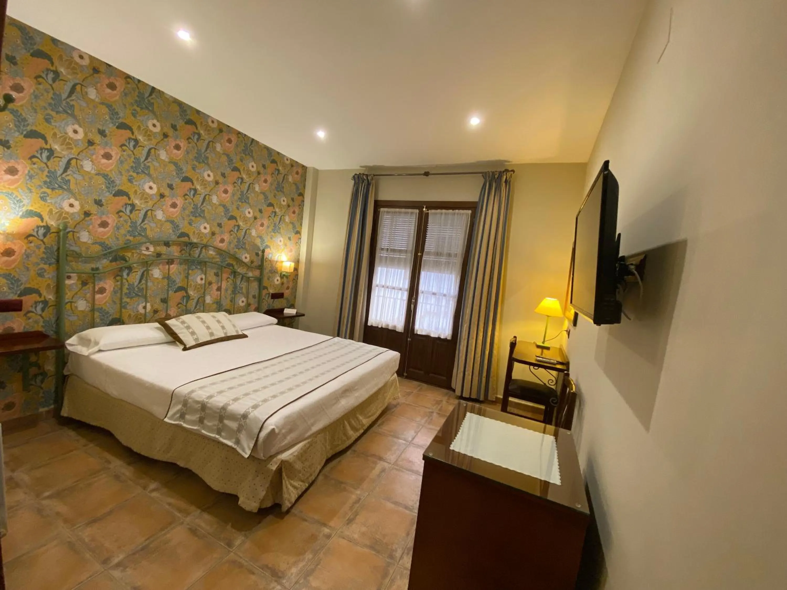 Bed in Hospedium Hotel Retiro del Maestre