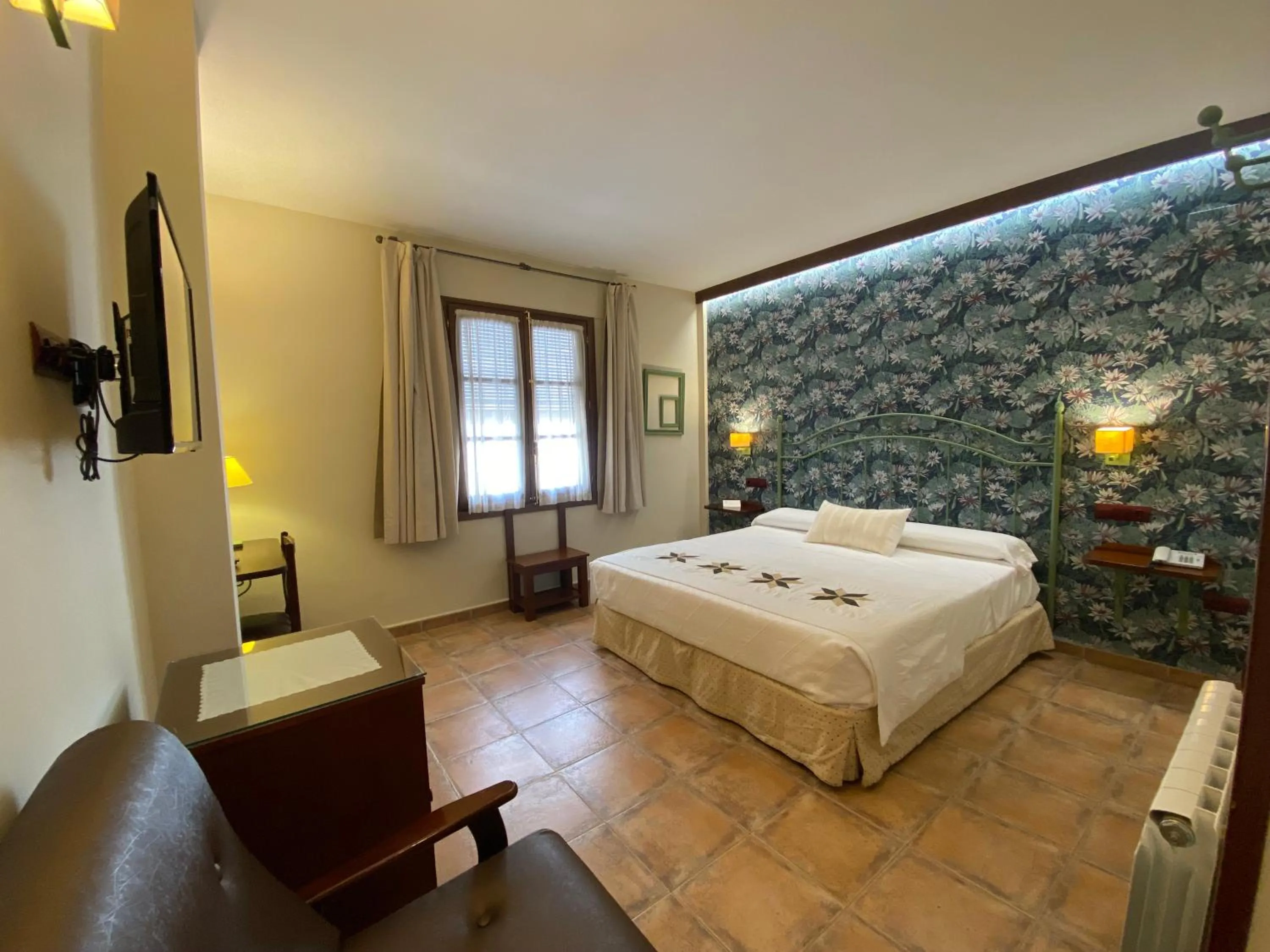 Bed in Hospedium Hotel Retiro del Maestre