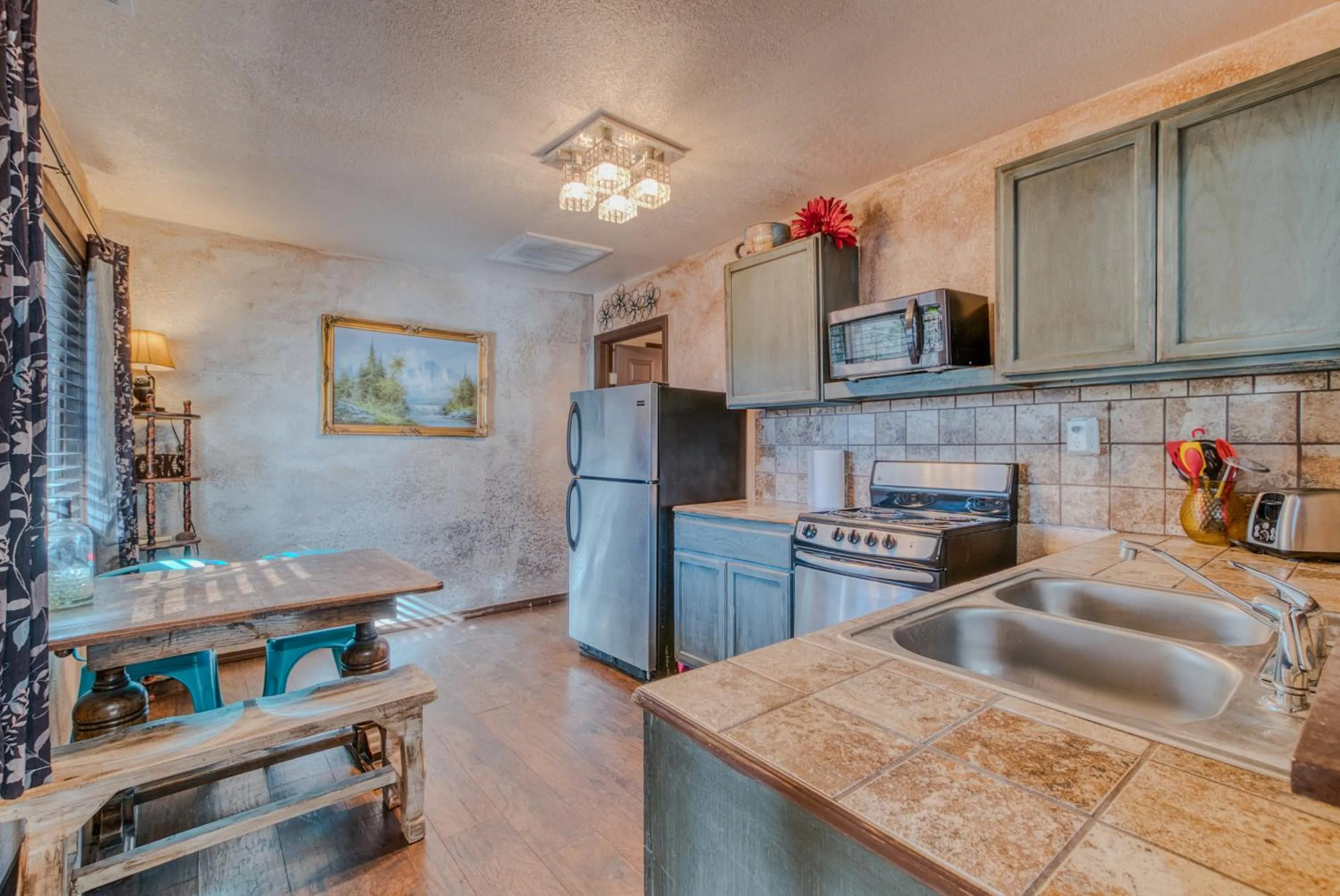 Enchanted Hideaway Cabins and Cottages