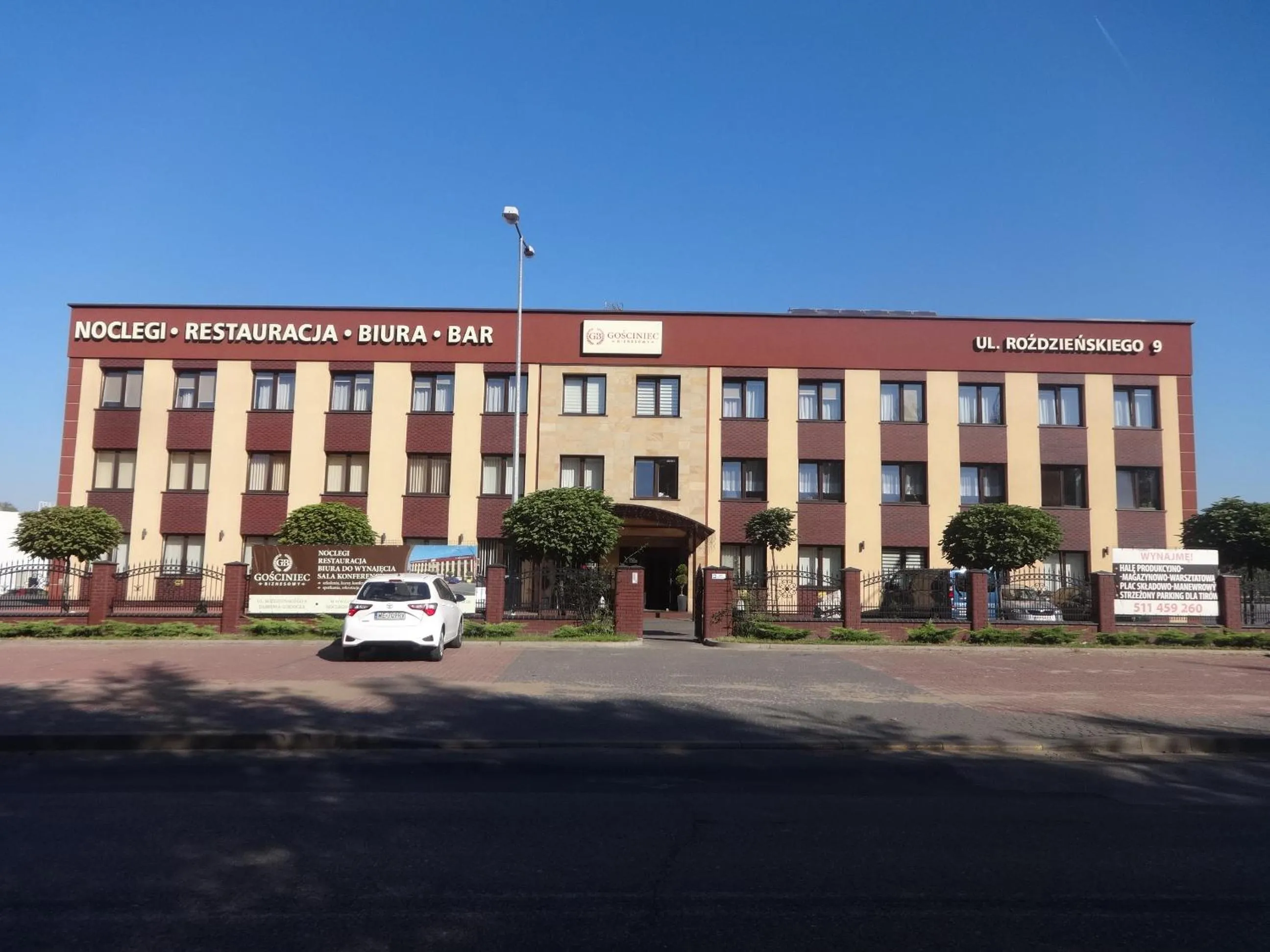 Property building in Gościniec Biznesowy
