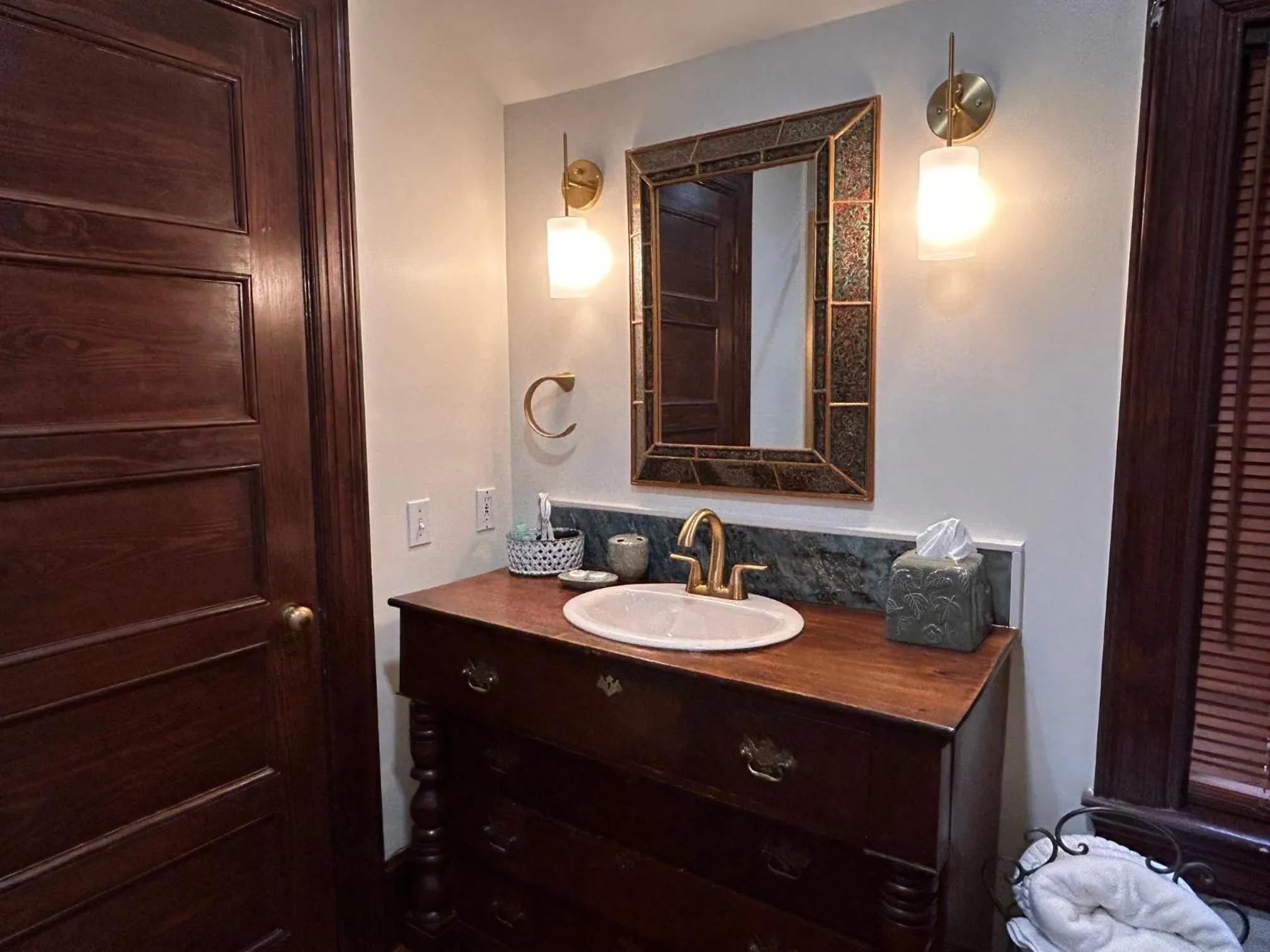 Bathroom in Gramercy Mansion