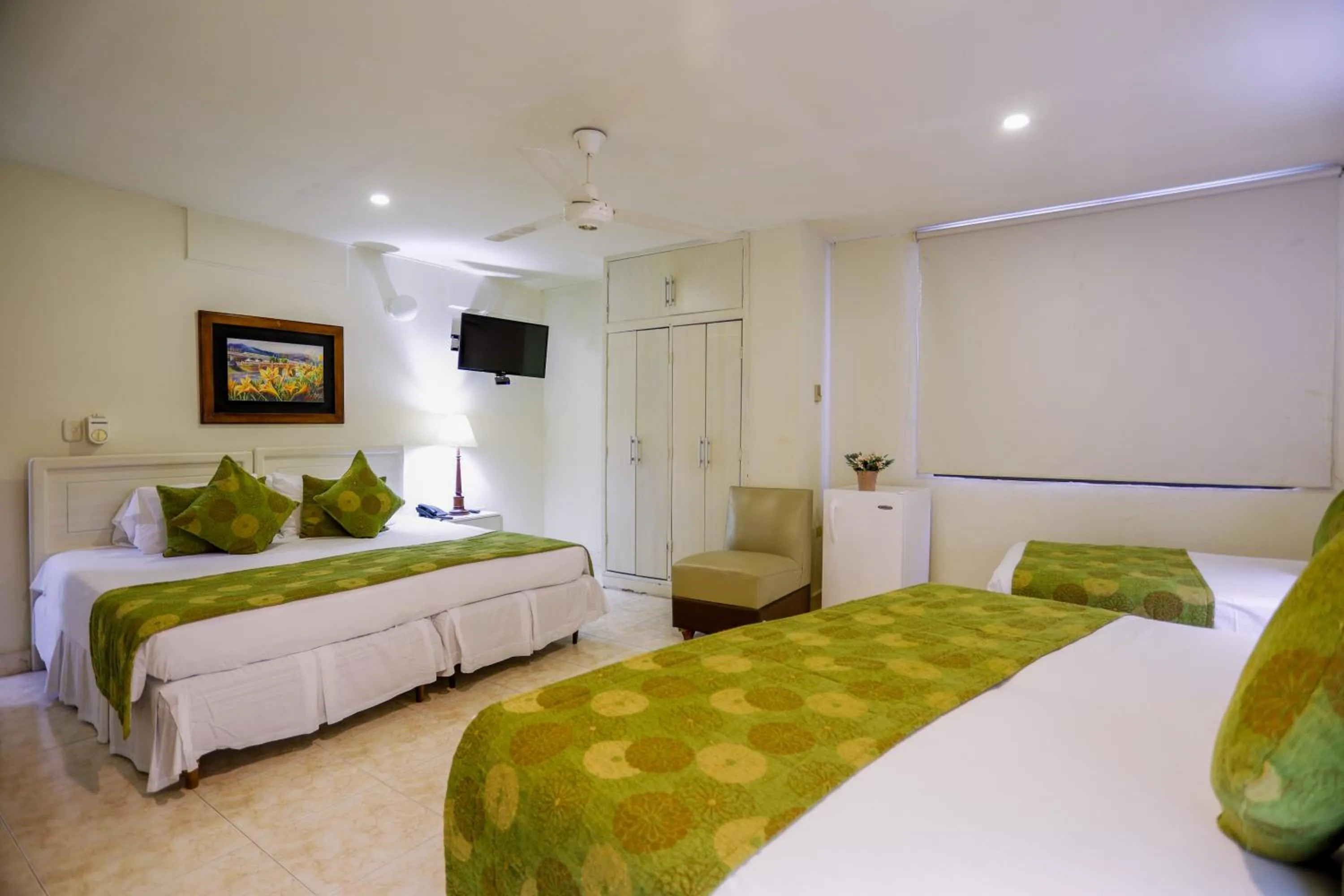 Photo of the whole room in Hotel San Carlos