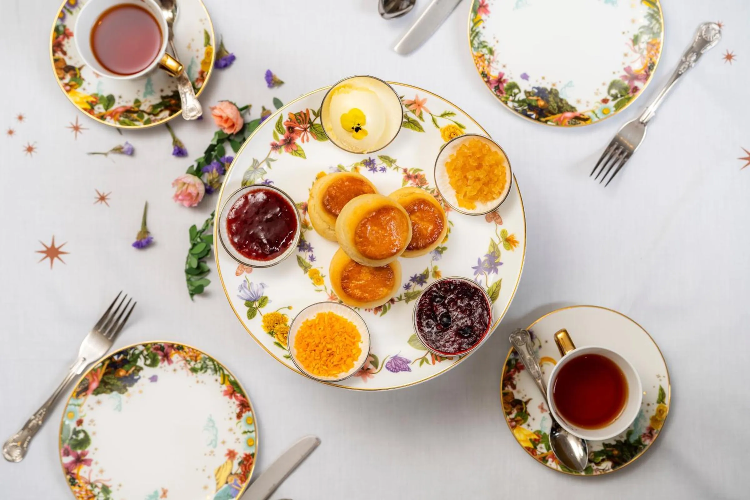 Restaurant/places to eat in St. James' Court, A Taj Hotel, London