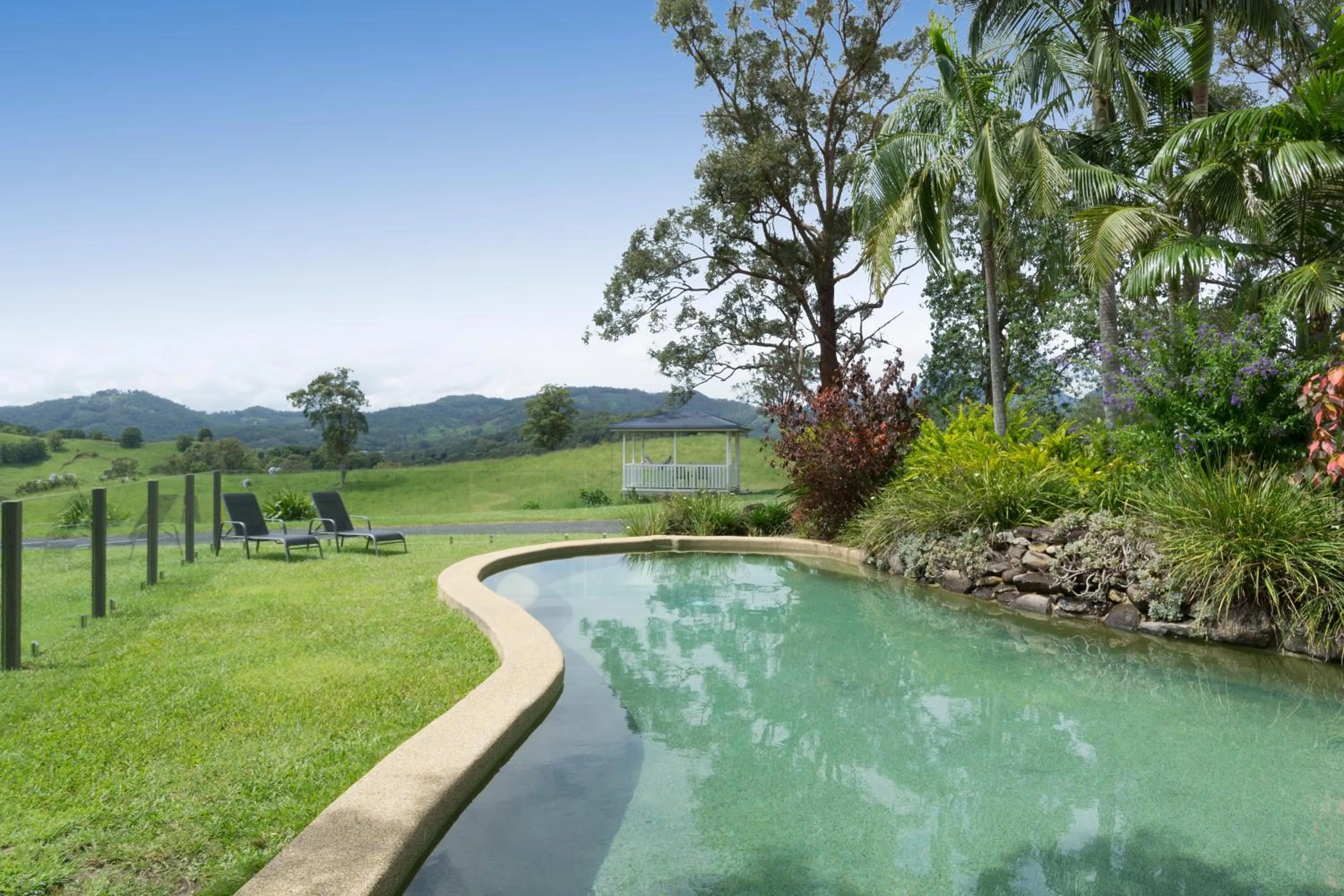 Swimming pool in Hillcrest Mountain View Retreat