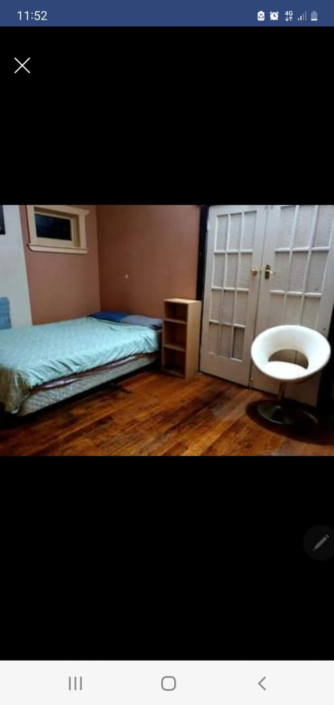 Bed in St Kilda East backpackers' hostel