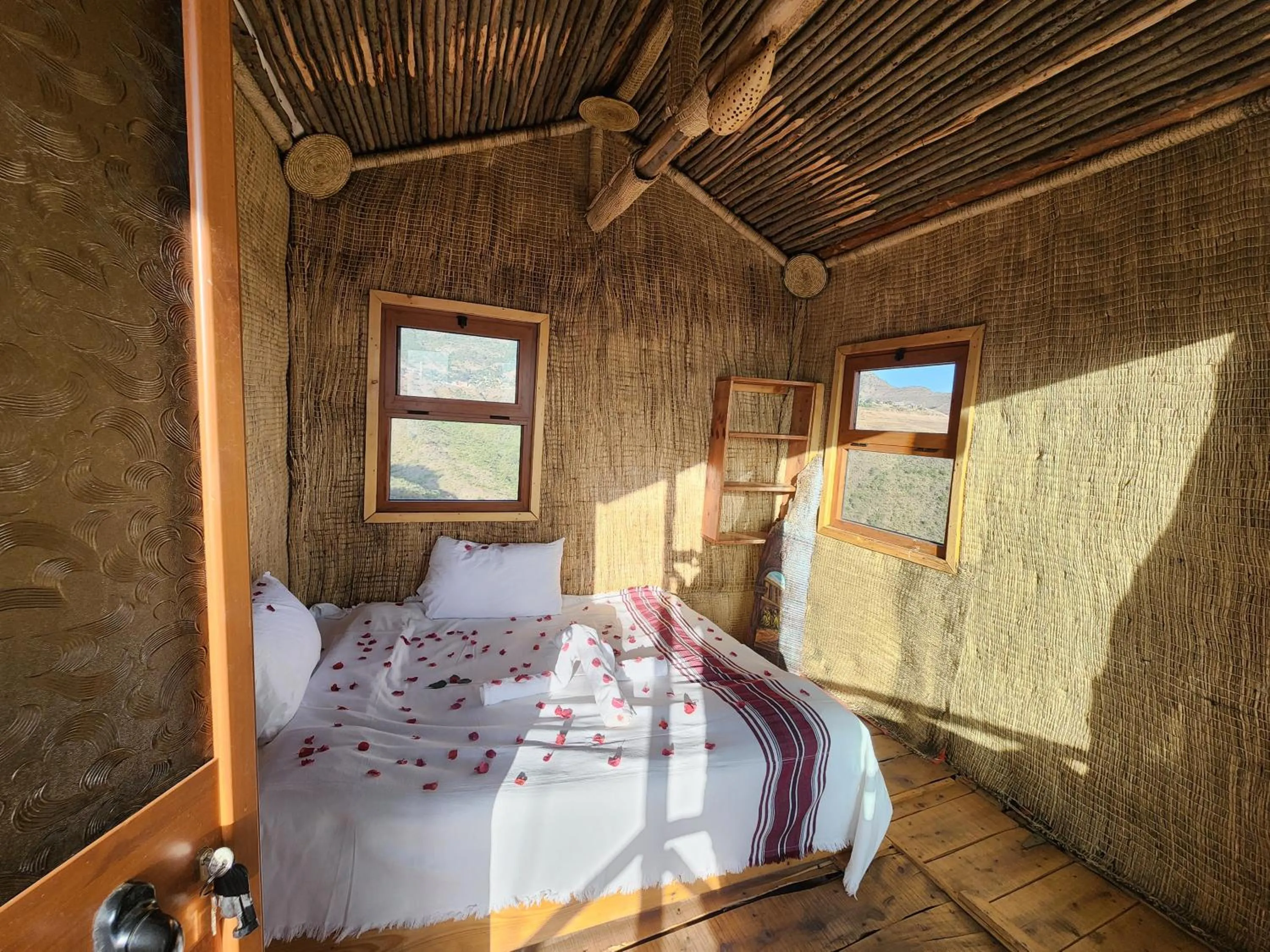 Bed in Sora Lodge Lalibela