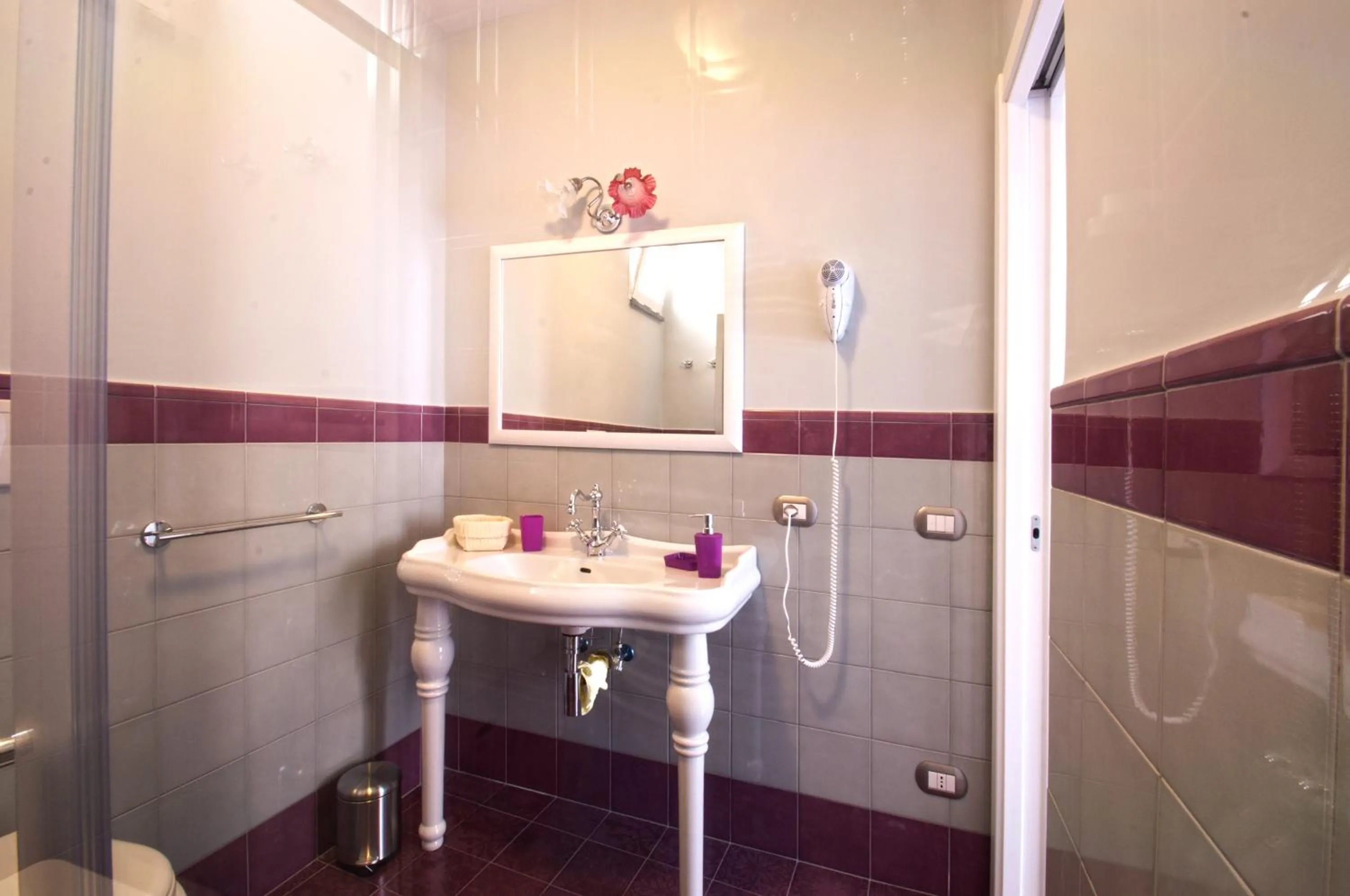 Bathroom in La Casa dell'Orologio - MAIN SQUARE