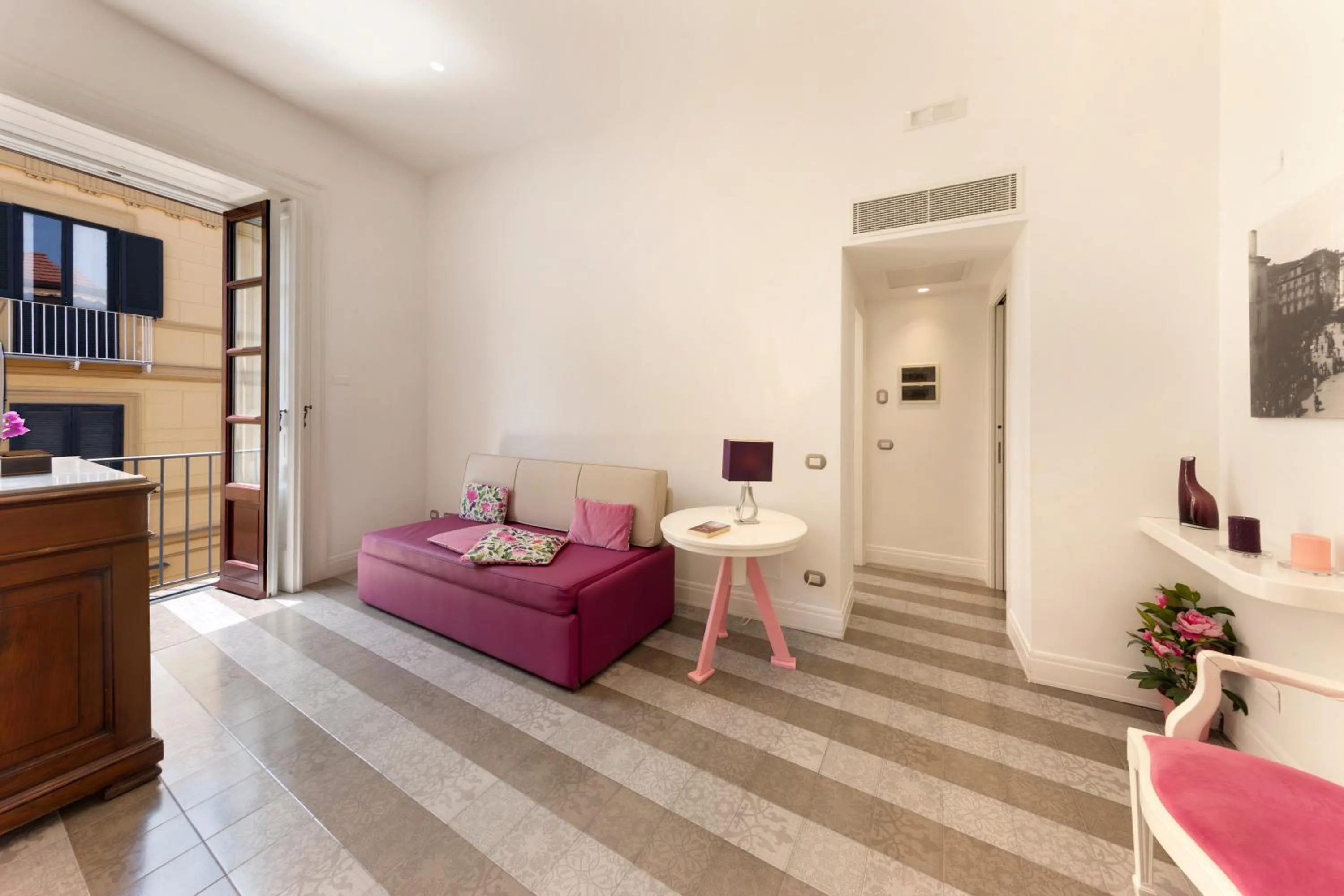 Photo of the whole room in La Casa dell'Orologio - MAIN SQUARE