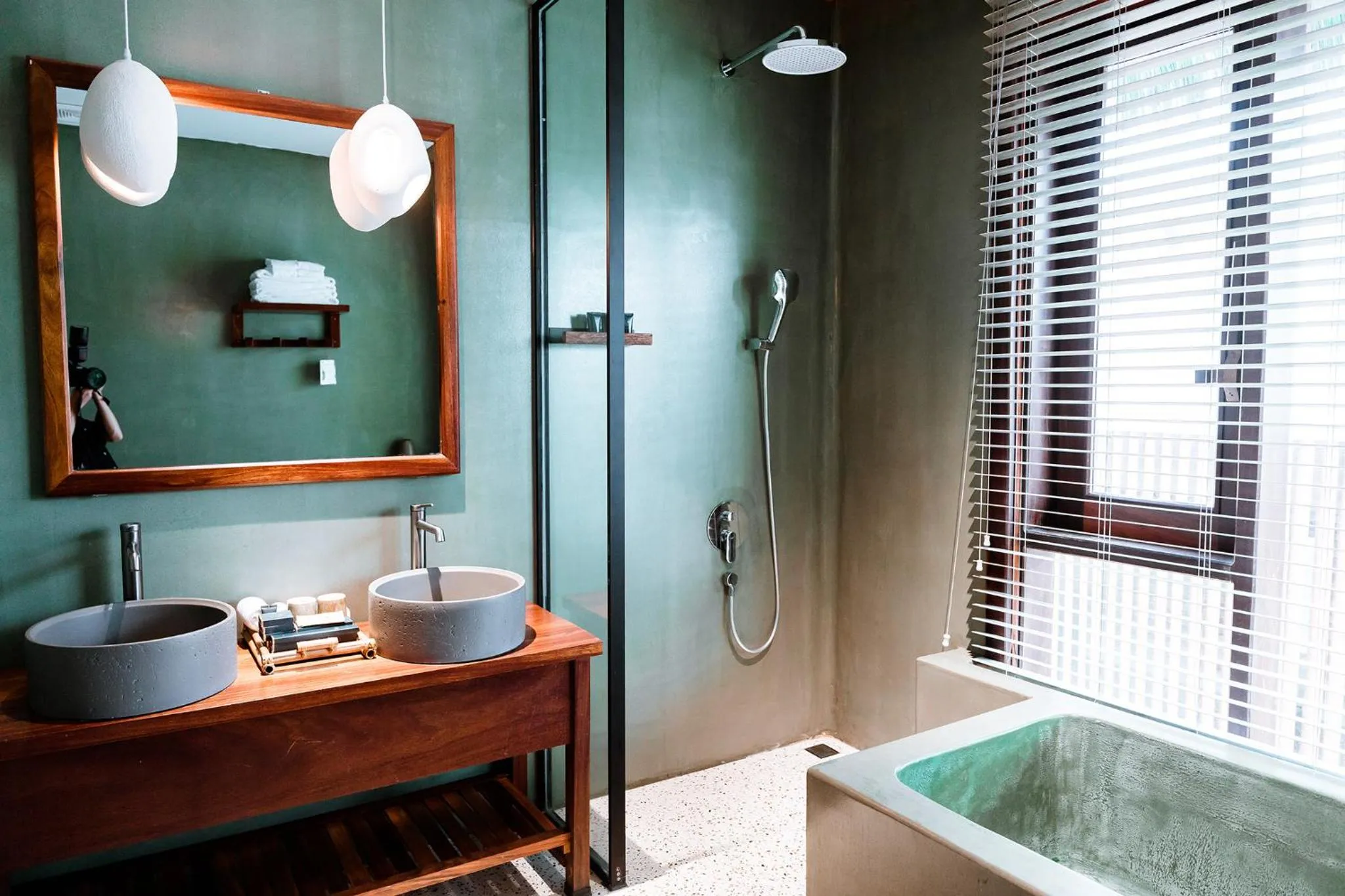 Shower in Pandora Sand Hill Mũi Né Resort