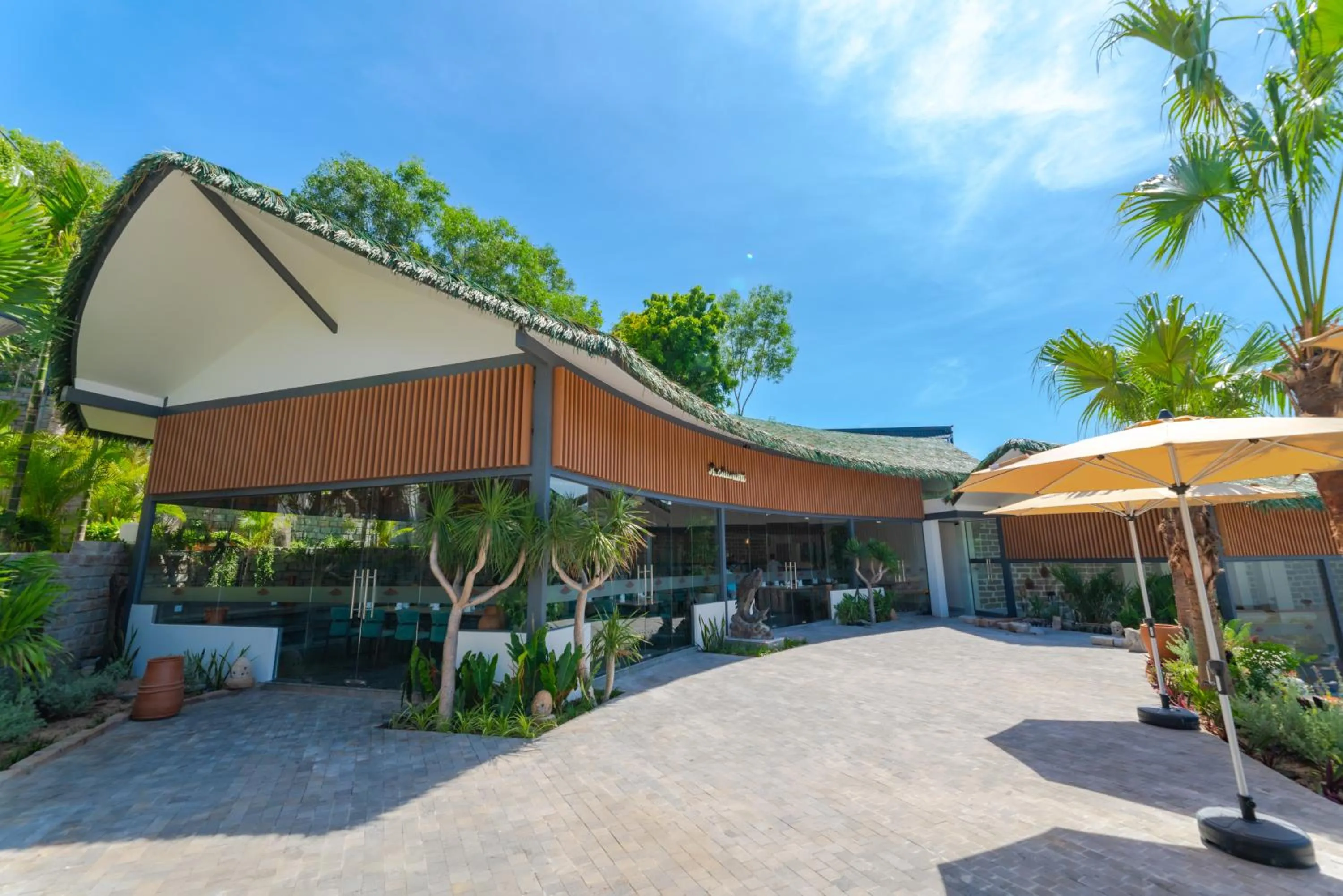 Restaurant/places to eat in Pandora Sand Hill Mũi Né Resort