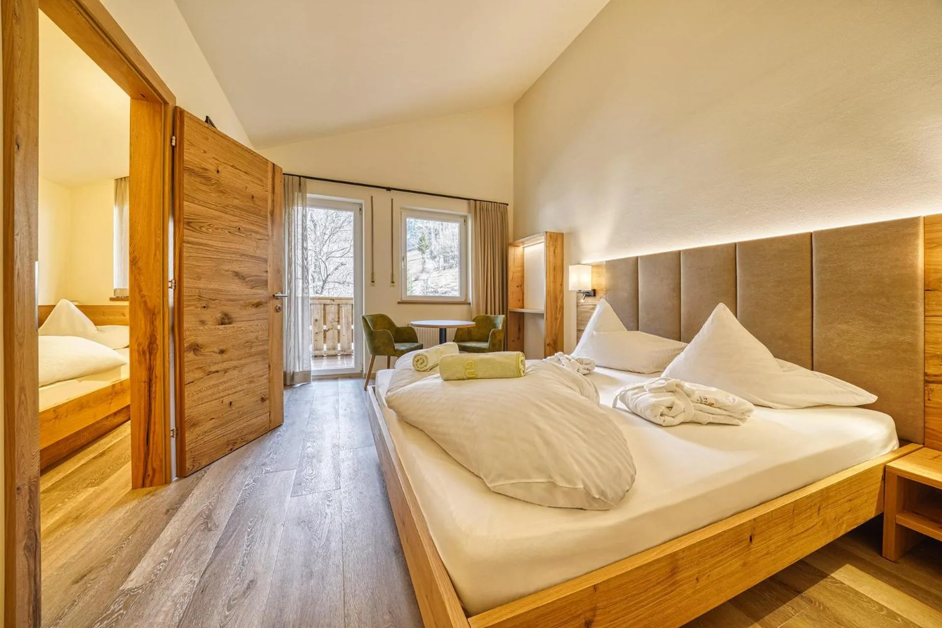 Photo of the whole room, Bed in Family Hotel Gutenberg