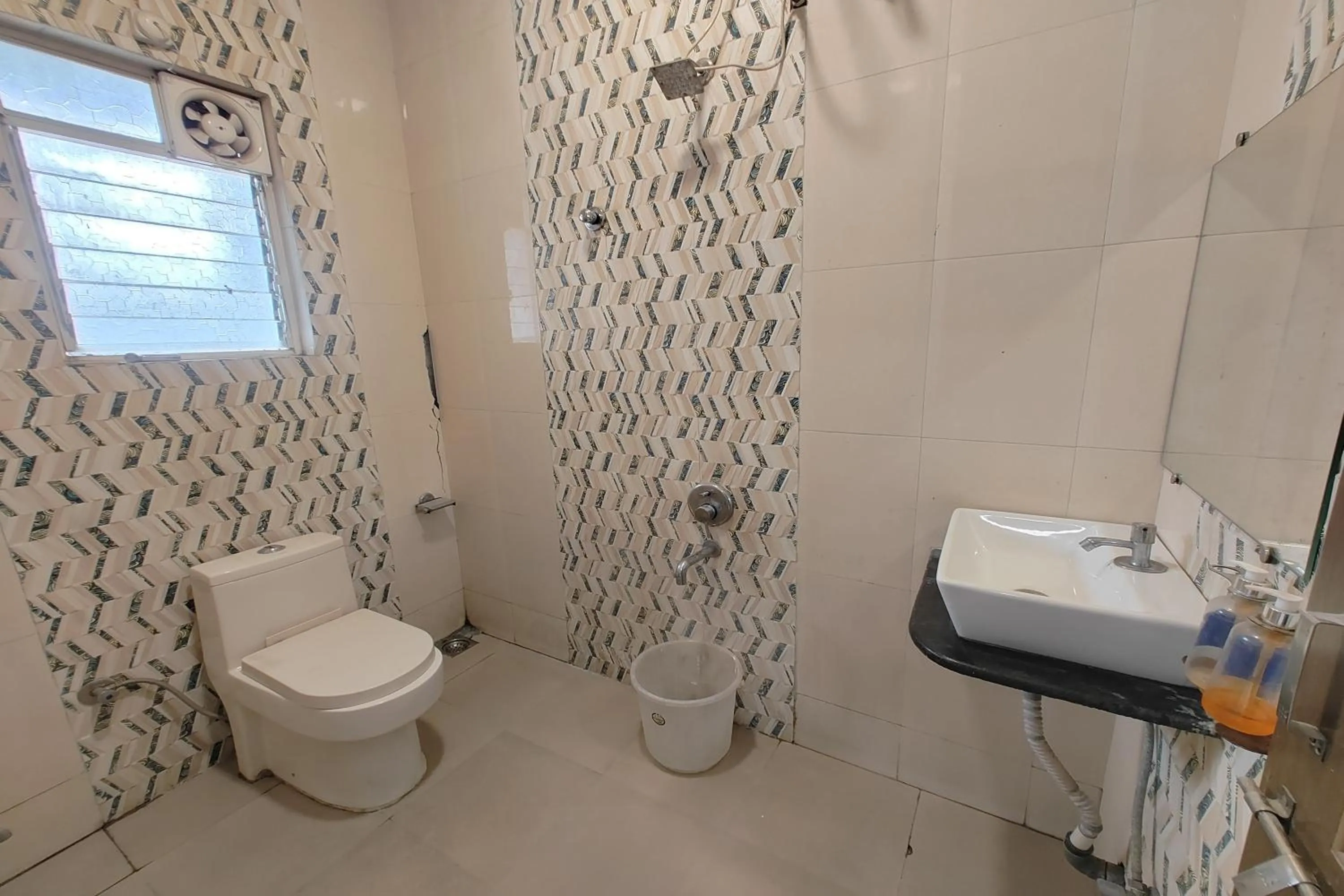 Bathroom in Hotel Sai Inn Executive