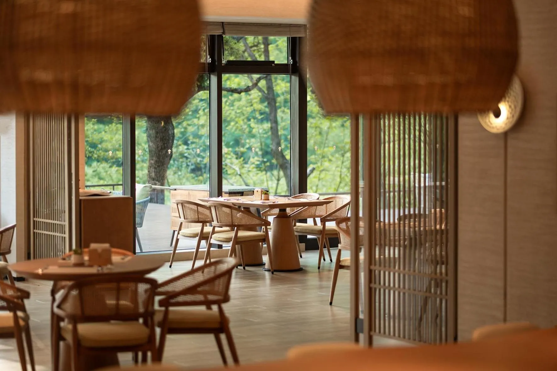 Restaurant/places to eat in Garrya Xianju