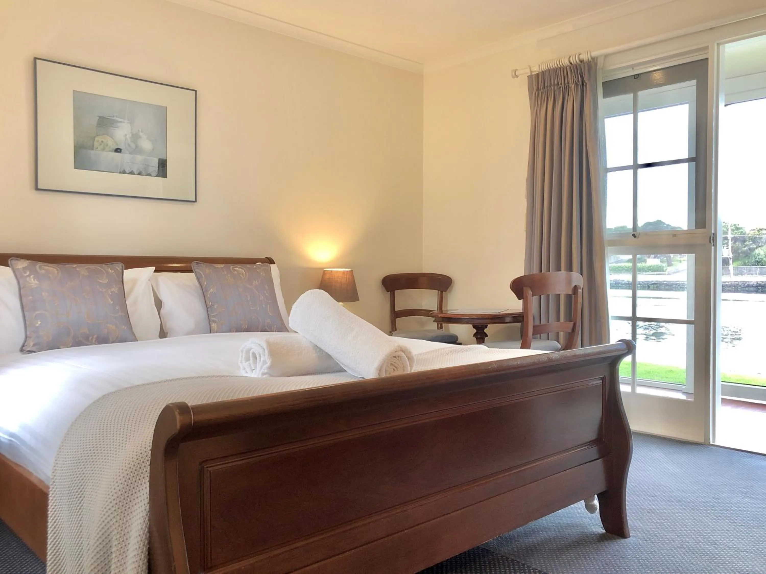 Bed in Douglas Riverside