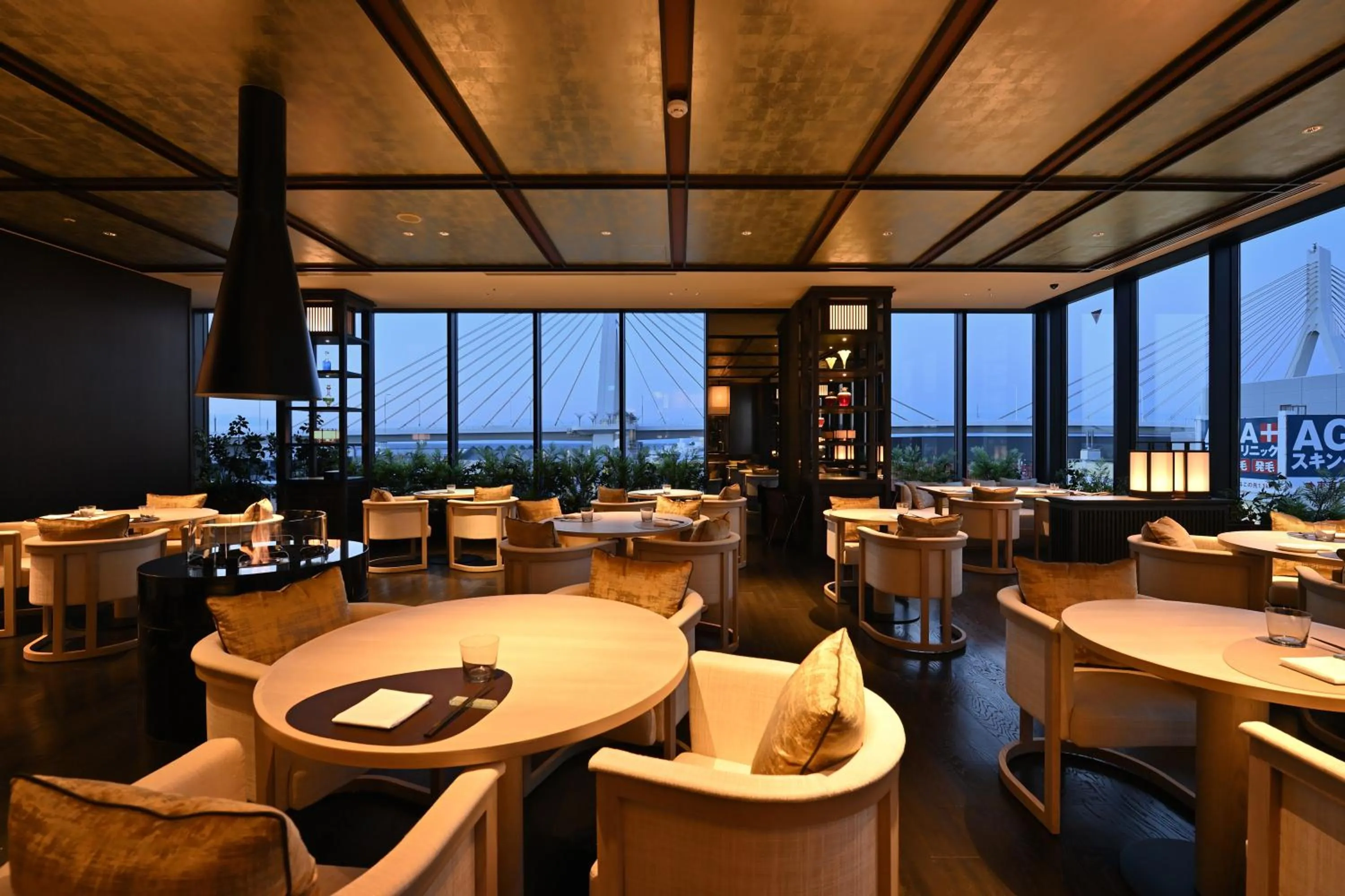 Restaurant/places to eat in ReLabo -Medical Spa & Stay-