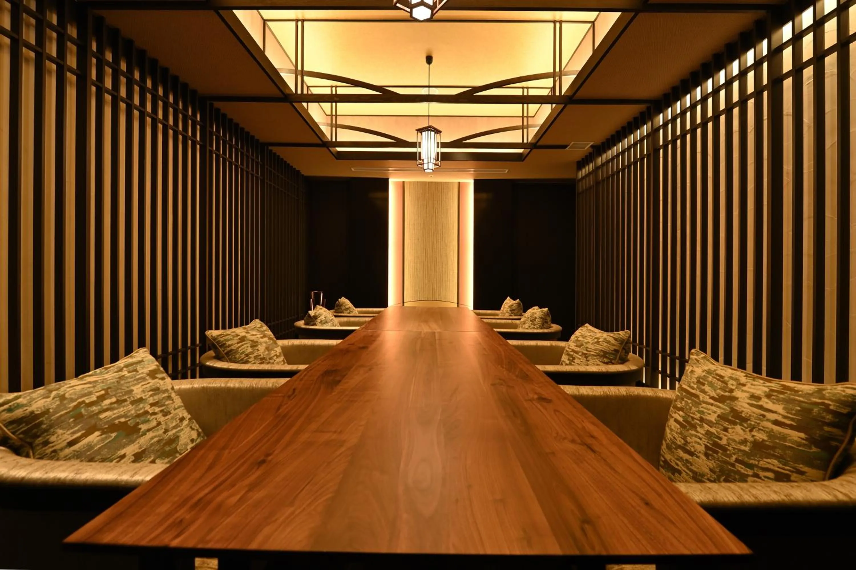 Restaurant/places to eat in ReLabo -Medical Spa & Stay-