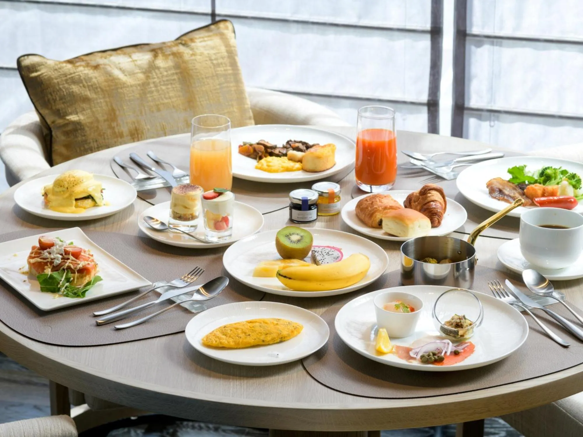 Restaurant/places to eat in ReLabo -Medical Spa & Stay-