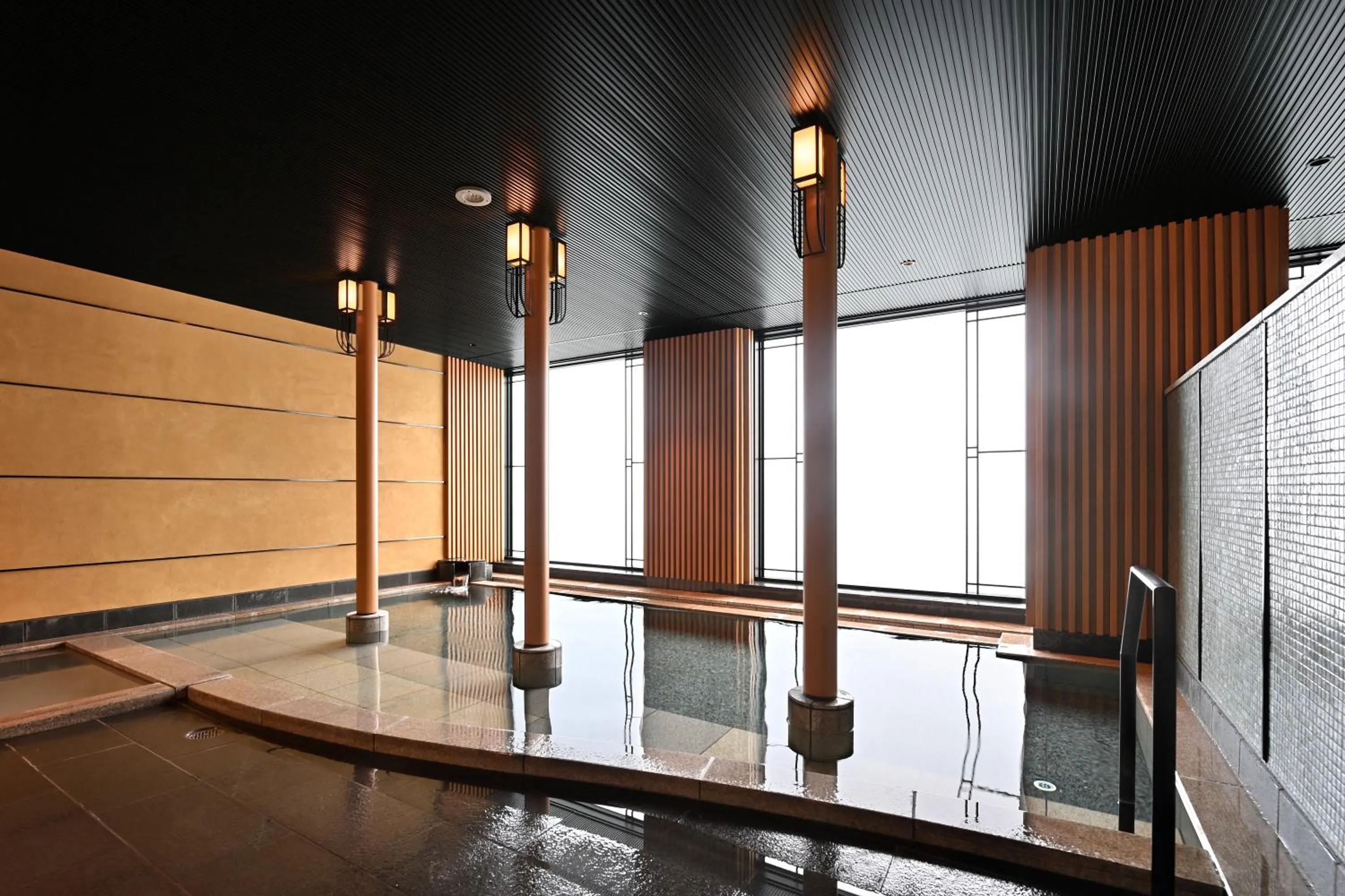 Hot Spring Bath in ReLabo -Medical Spa & Stay-