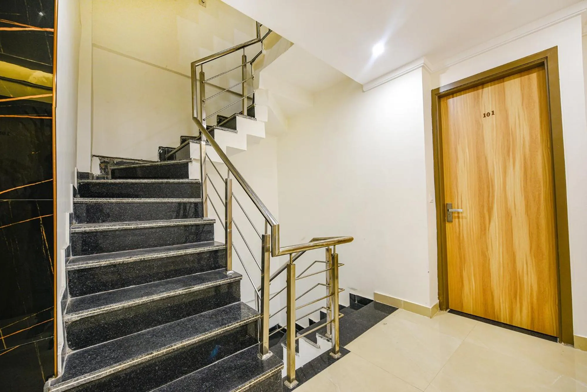 Lobby or reception in FabHotel Midway