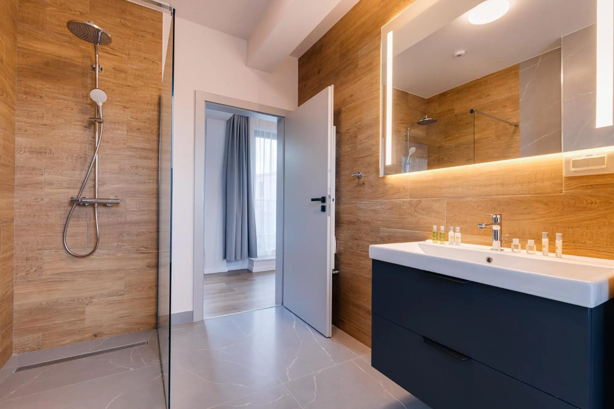 Bathroom in Syndicate Lodging Aparthotel