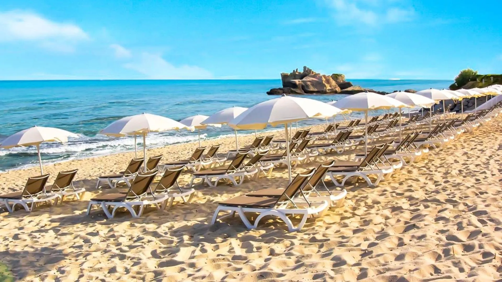 Beach in Borgo di Riaci Beach Resort