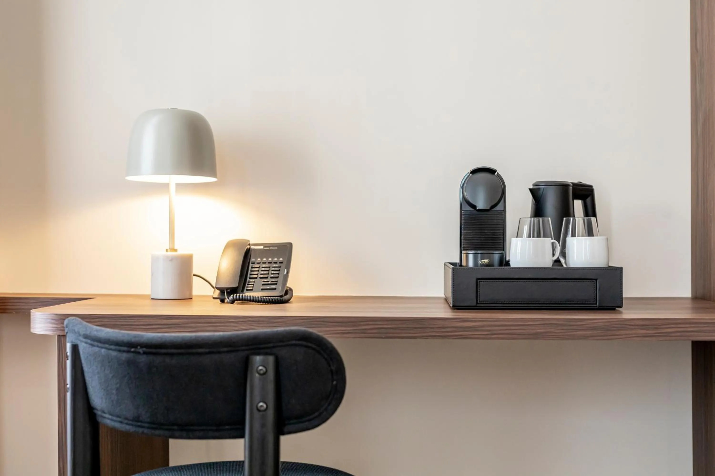 Coffee/tea facilities in Le Monsieur By Sweett