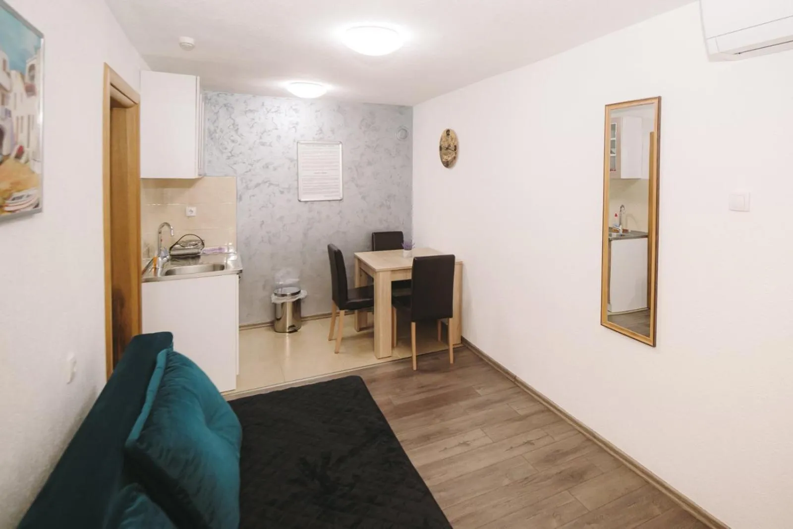 Apartmani Vesto