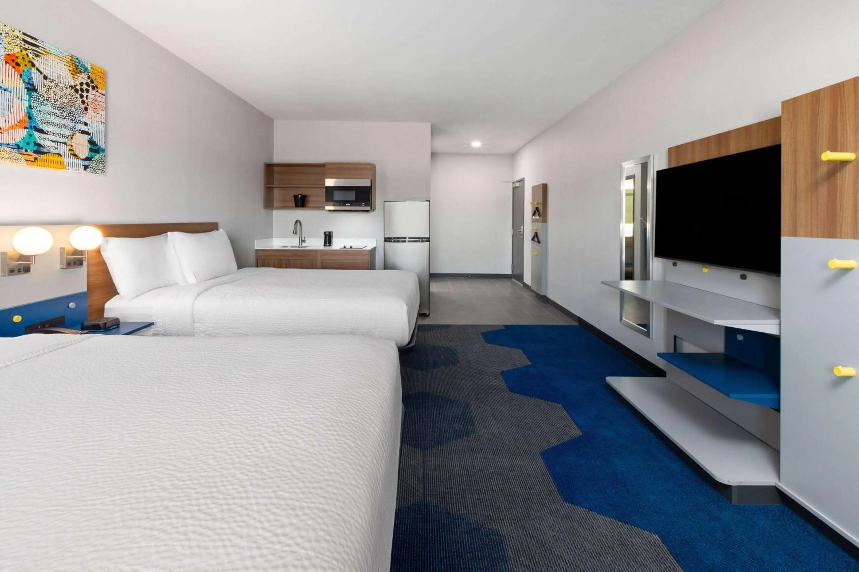 Photo of the whole room, Bed in Microtel Inn & Suites by Wyndham Olive Branch