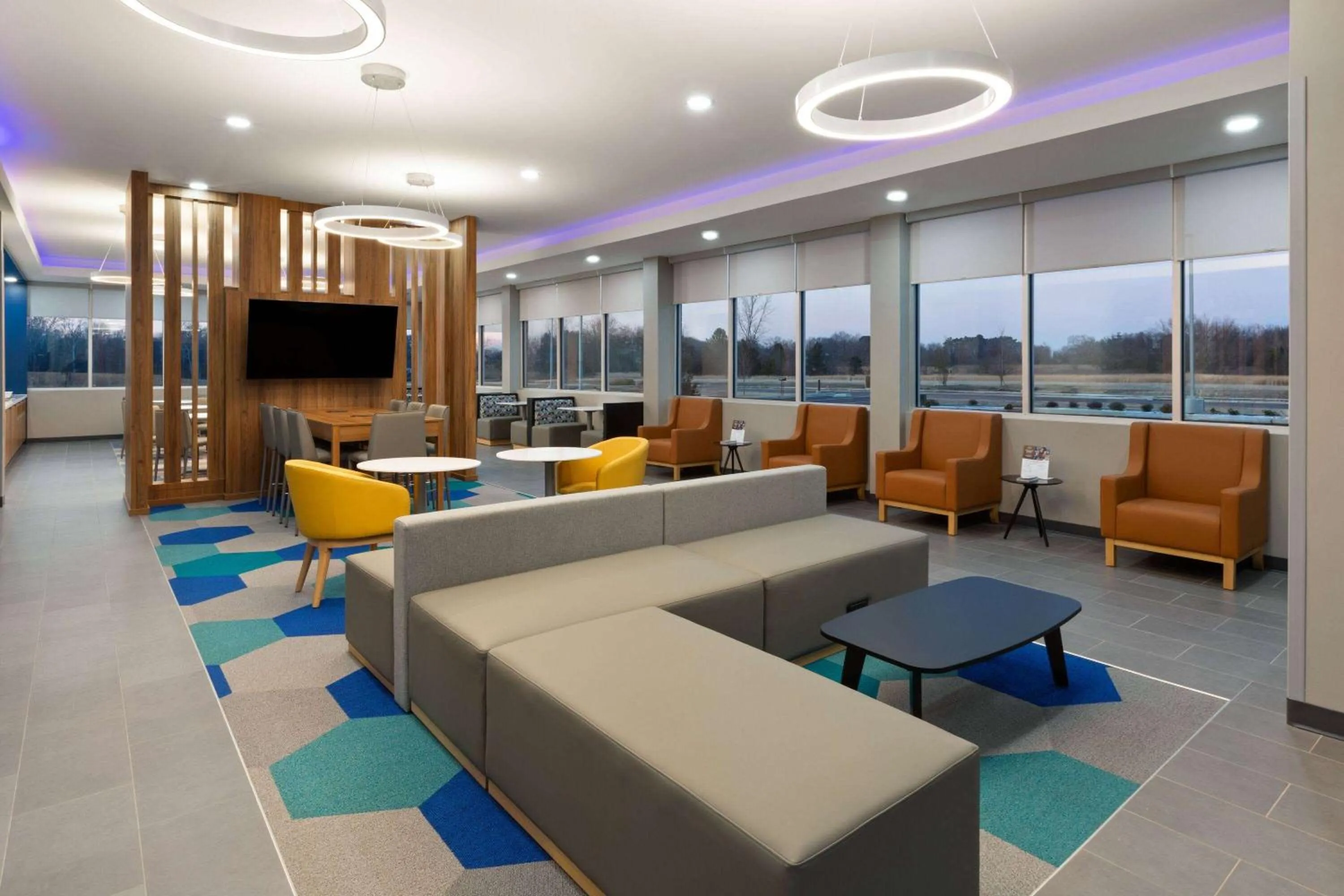 Lobby or reception in Microtel Inn & Suites by Wyndham Olive Branch