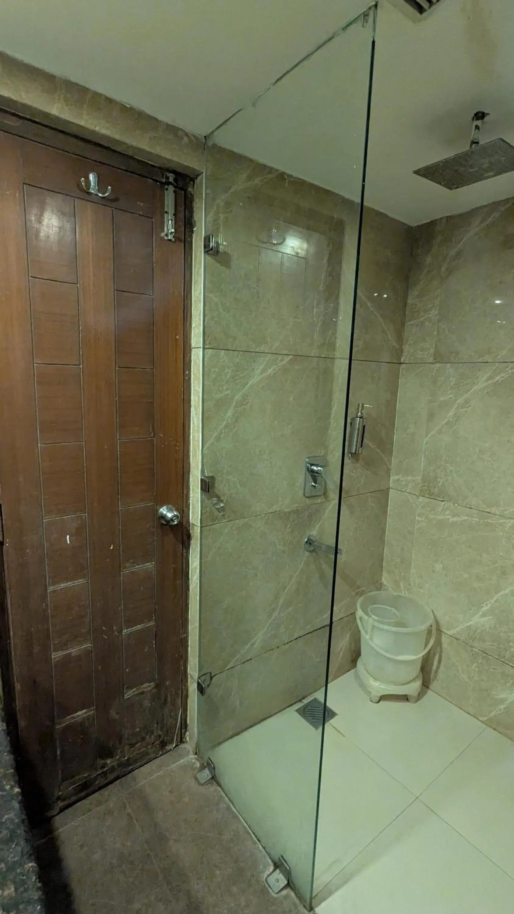Bathroom in Hotel Shagun Chandigarh Zirakpur