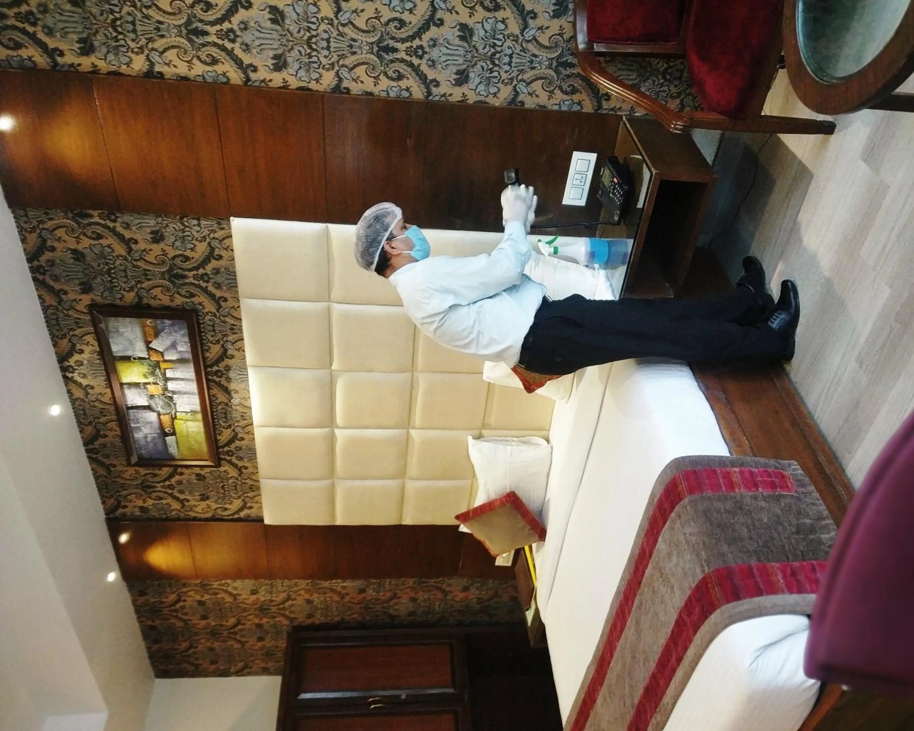 Bed in Hotel Shagun Chandigarh Zirakpur