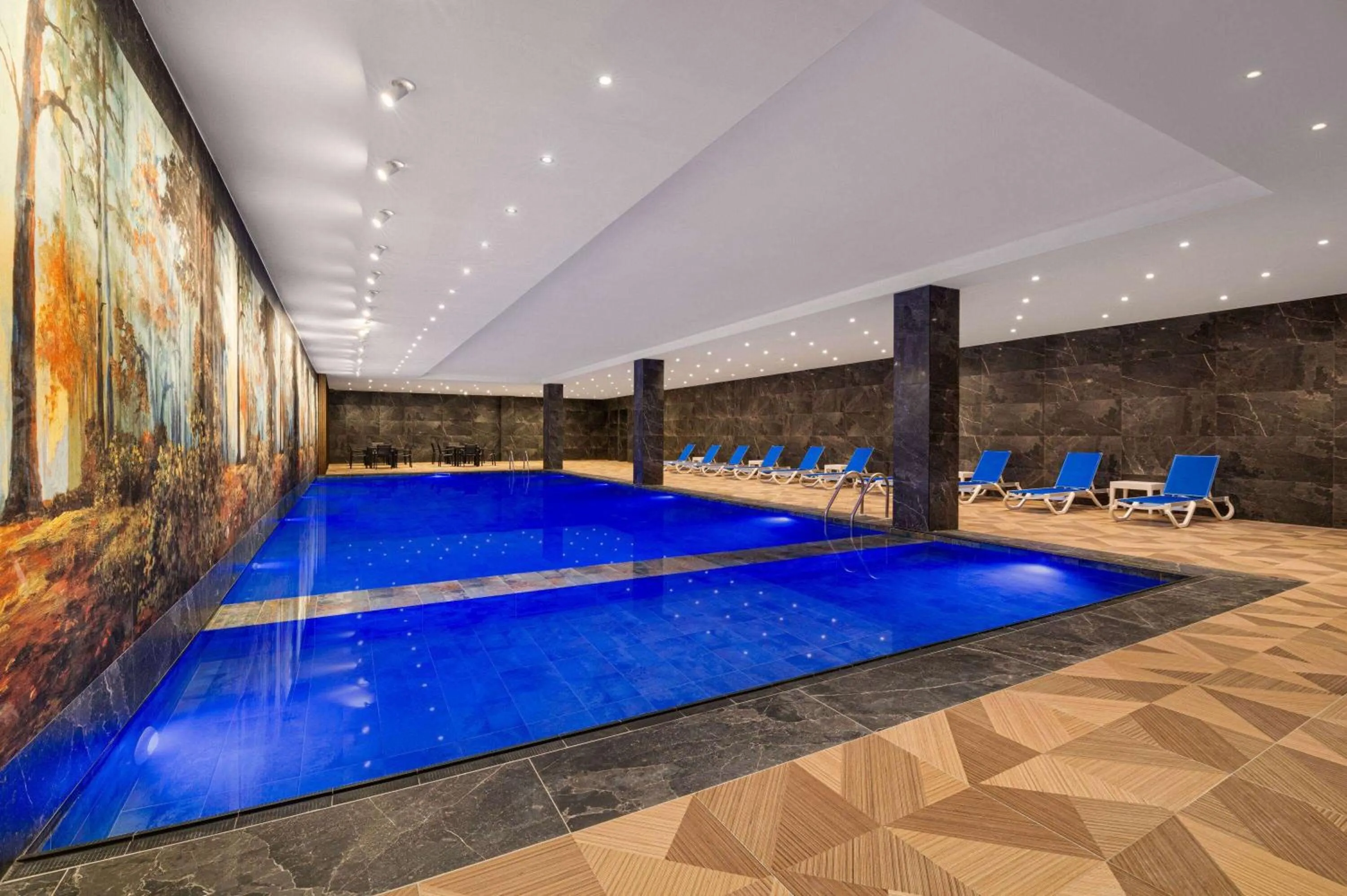 Swimming pool in Ramada by Wyndham Gaziantep